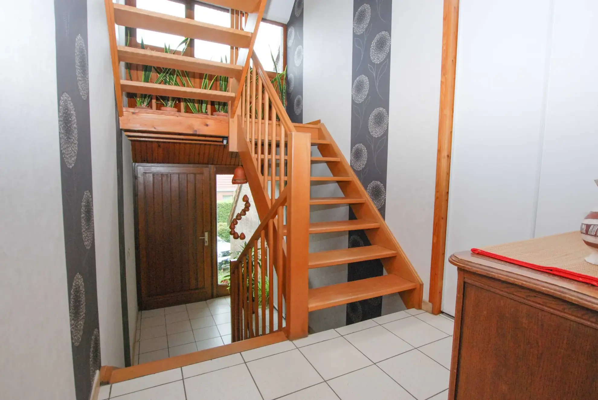 Maison individuelle en brique avec grand jardin et 5 chambres à Boussois 