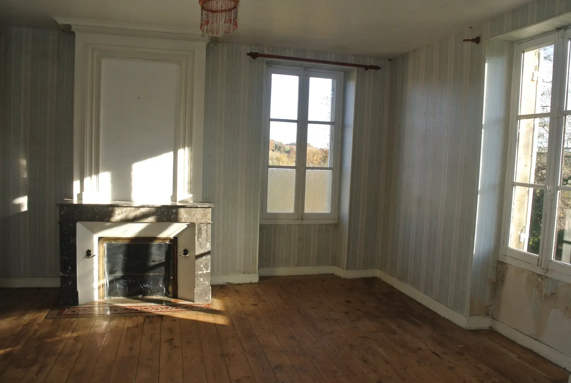 Grande maison bourgeoise avec granges et parc à Duras – Idéal projet gîte ou chambres d'hôtes 