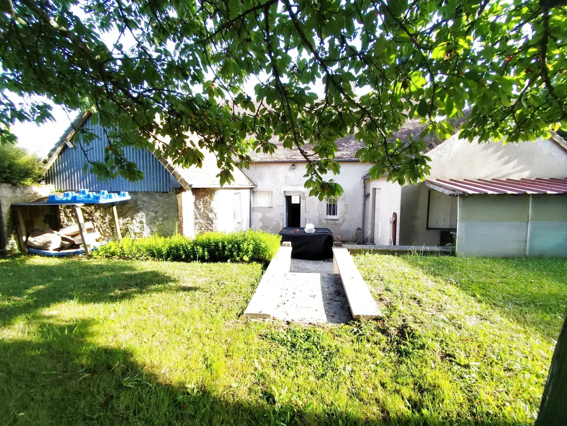 Maison familiale de 119 m² à Monhoudou – À vendre 