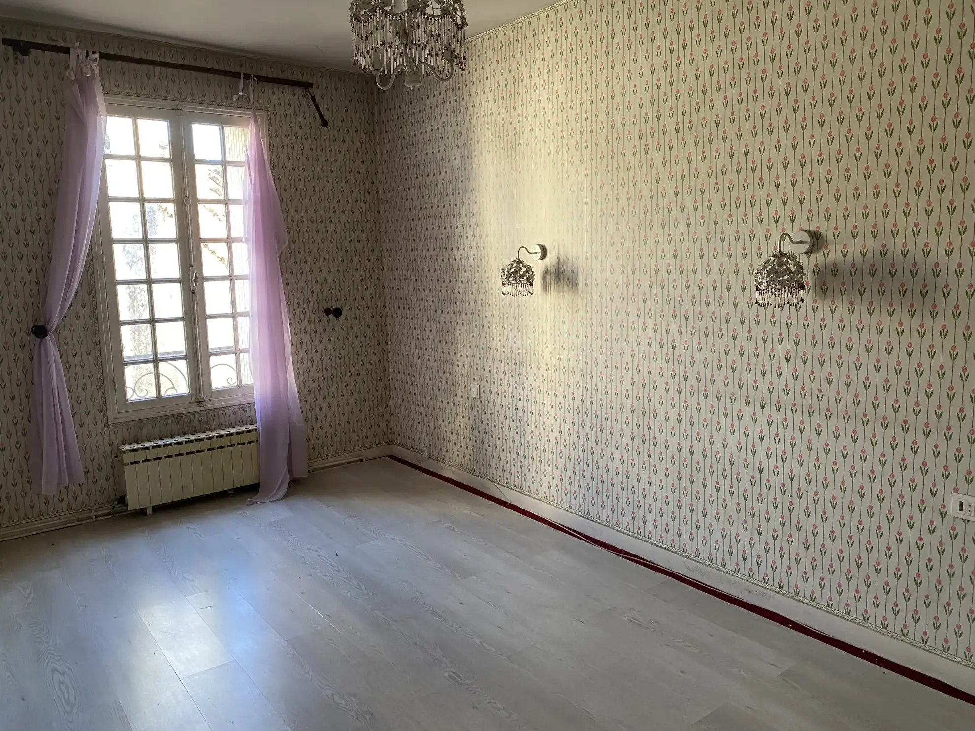 Immeuble à La Réole avec potentiel de plusieurs logements à rénover 