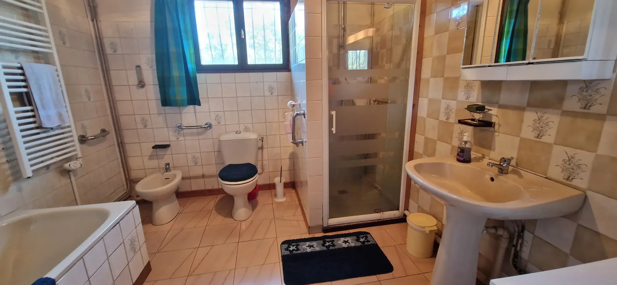 Belle maison en pierre de 166 m² avec grand parc proche de Villandraut 