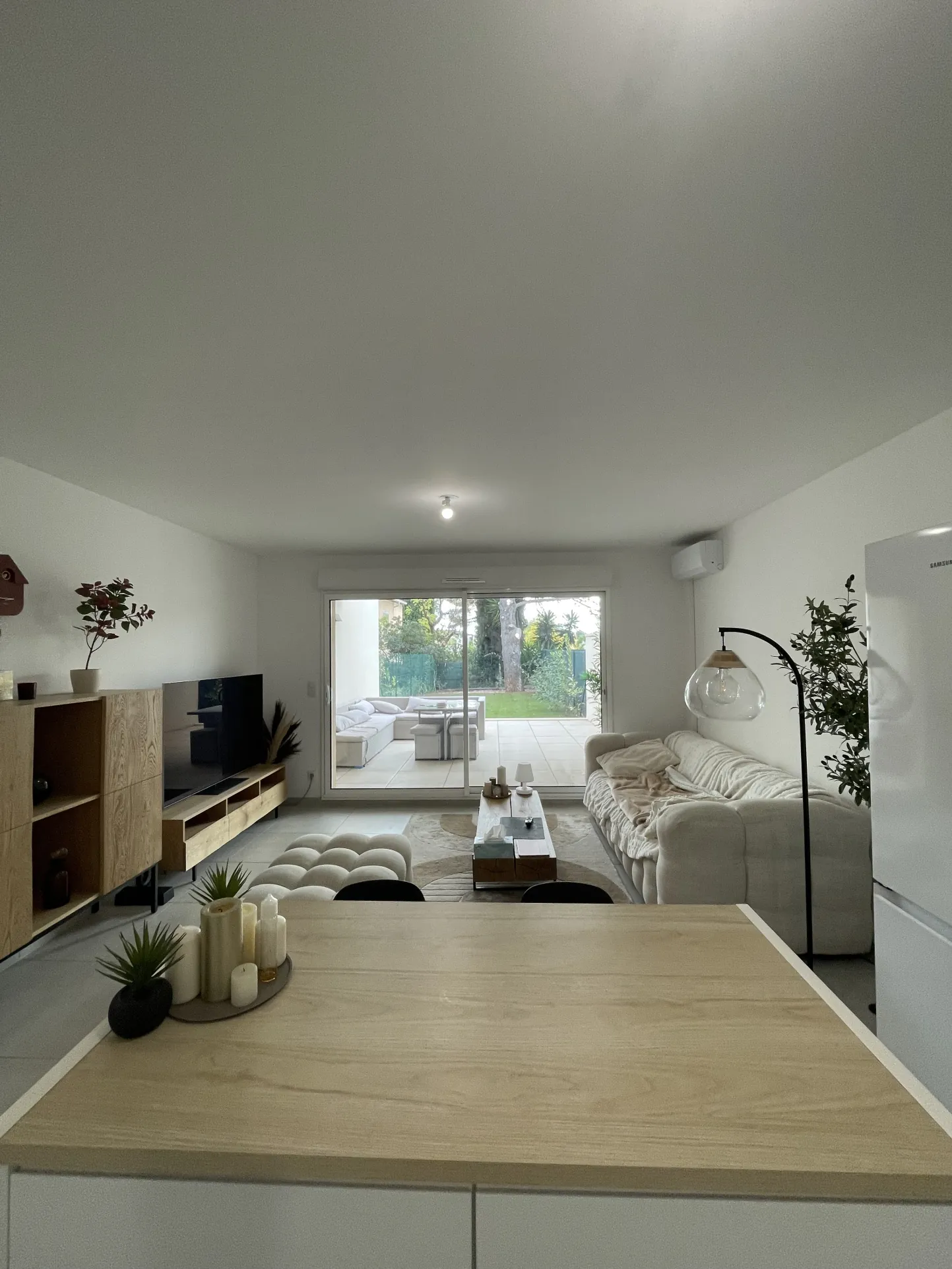 Appartement T3 en rez-de-jardin avec jardin privé à Toulon, idéalement situé 
