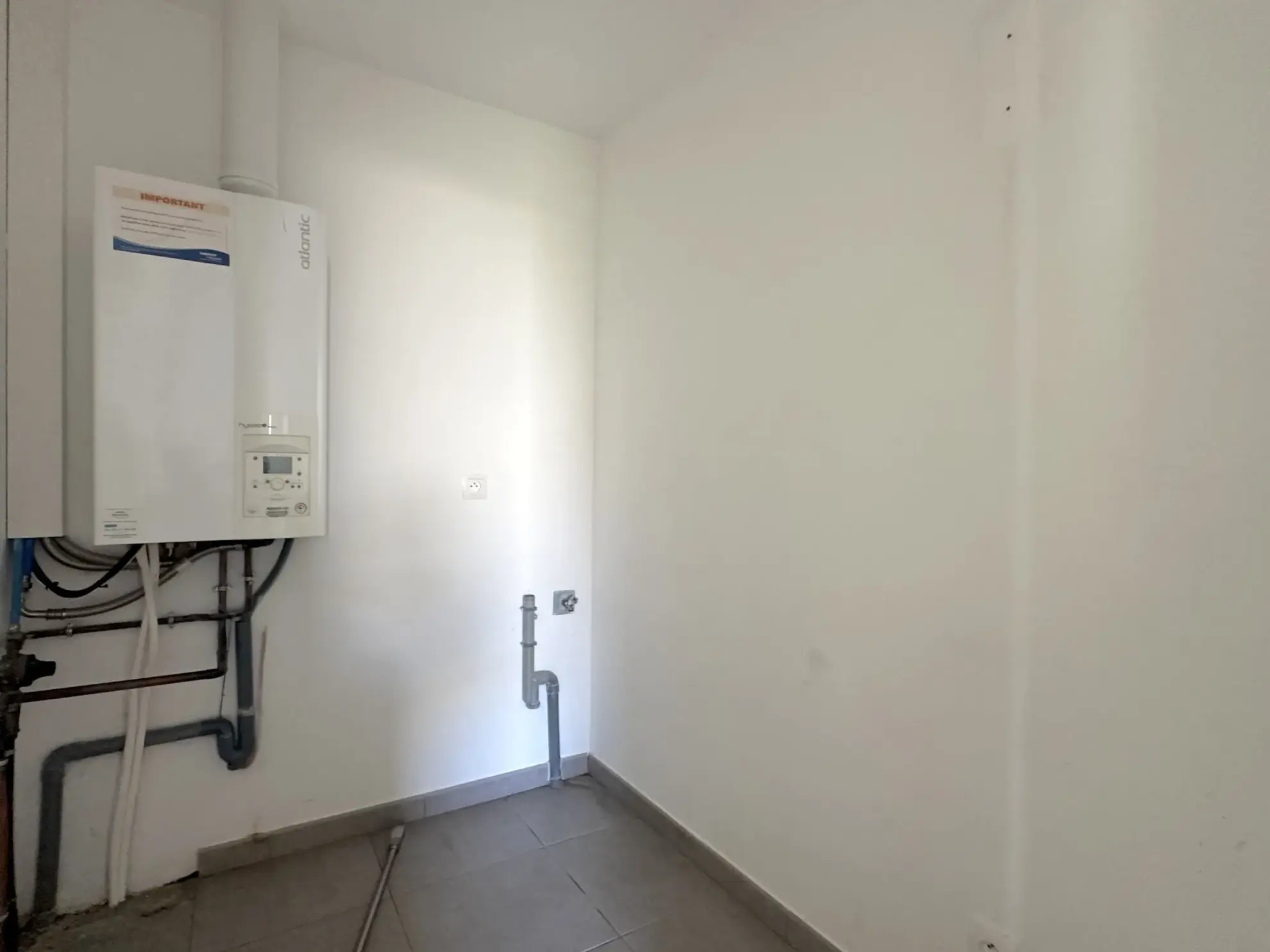 Maison de plain-pied récente à vendre à Vouneuil-sous-Biard (86) 