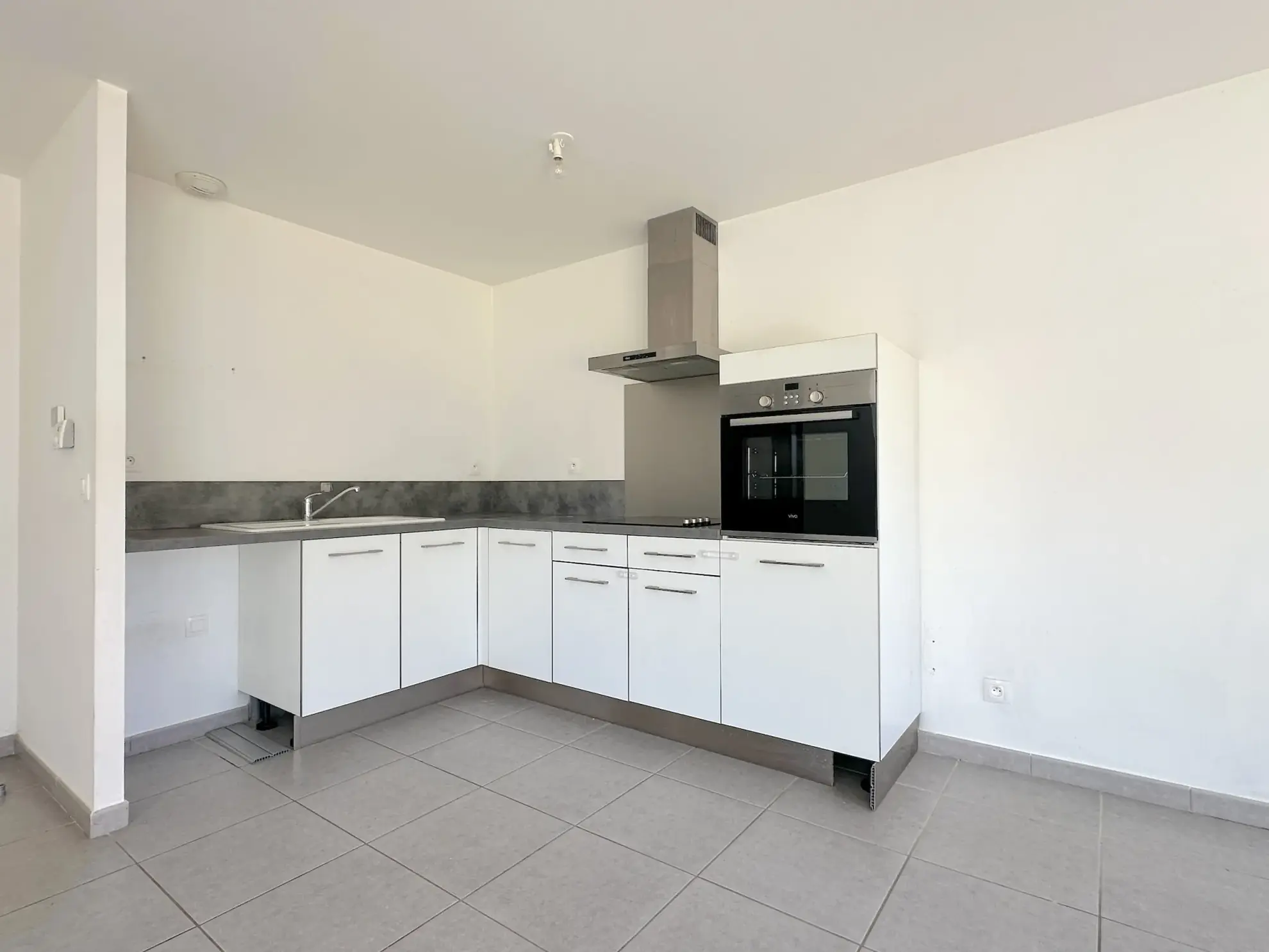 Maison de plain-pied récente à vendre à Vouneuil-sous-Biard (86) 