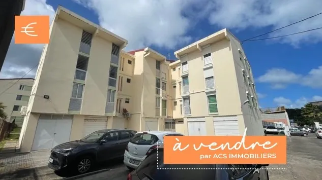 Appartement T4 lumineux avec terrasse et garage au Robert - Opportunité d'investissement 