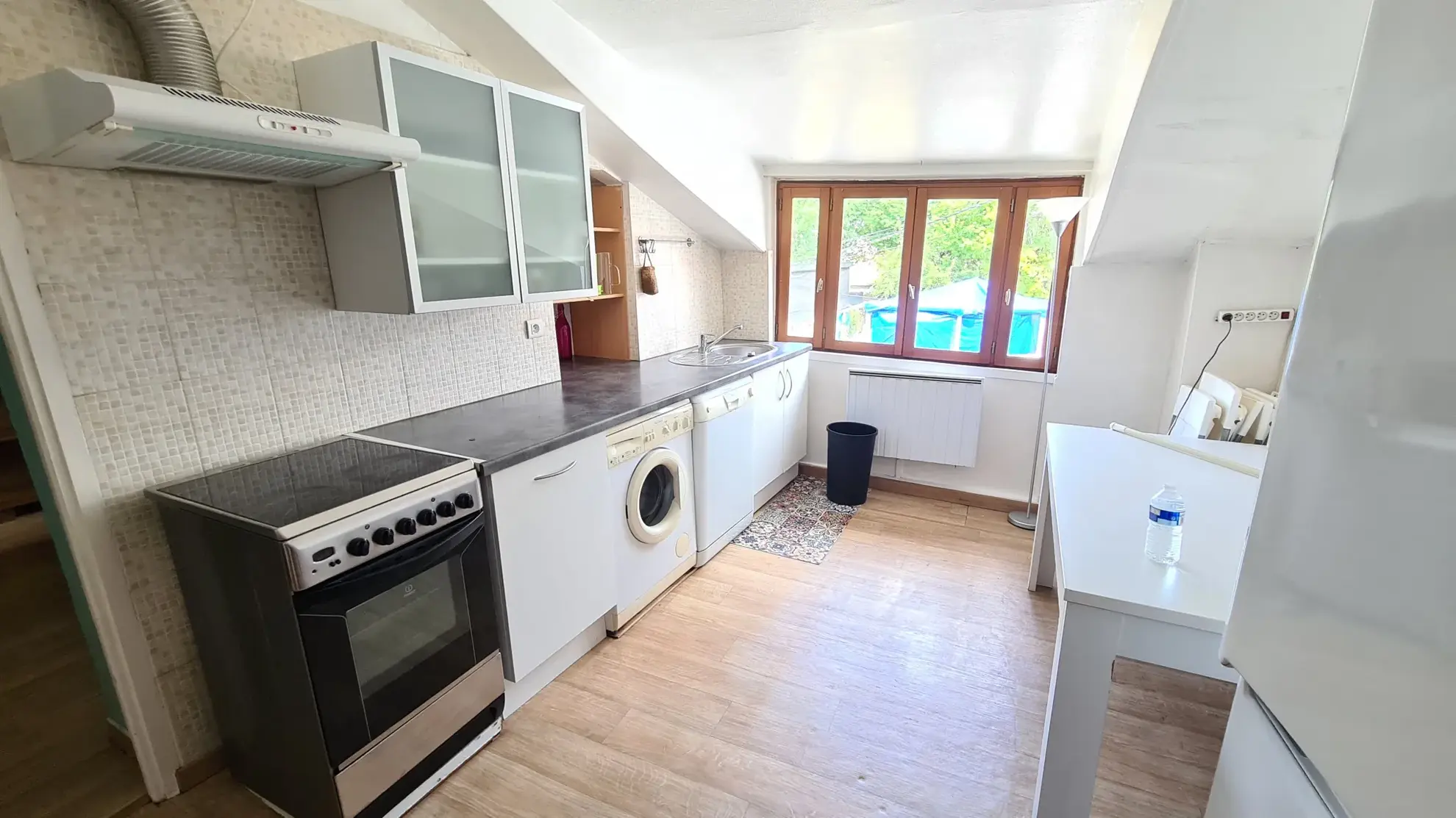 Appartement F1 loué à Wissous - Investissement immobilier idéal 