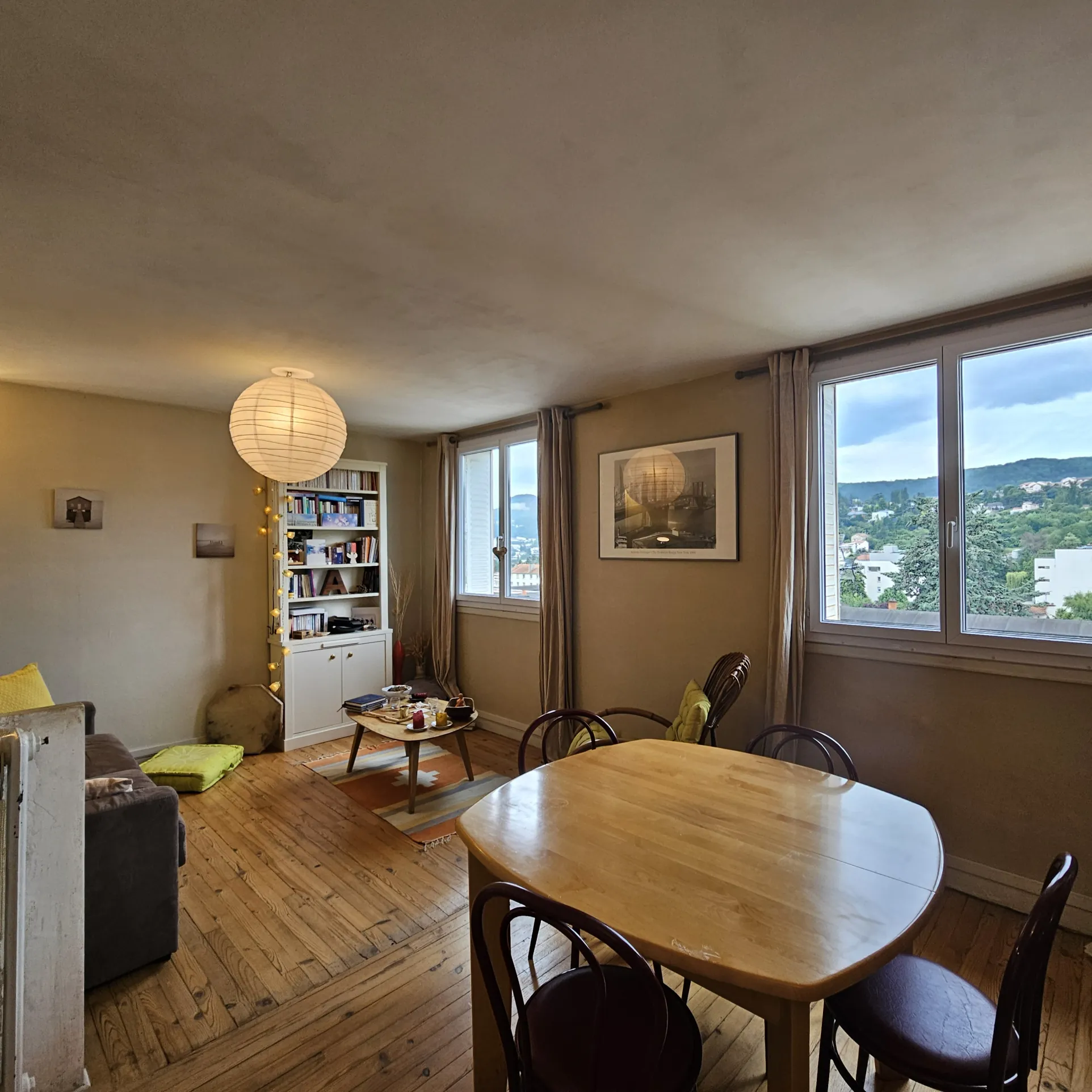 Appartement T2 avec vue panoramique à Clermont-Ferrand – Montjuzet 