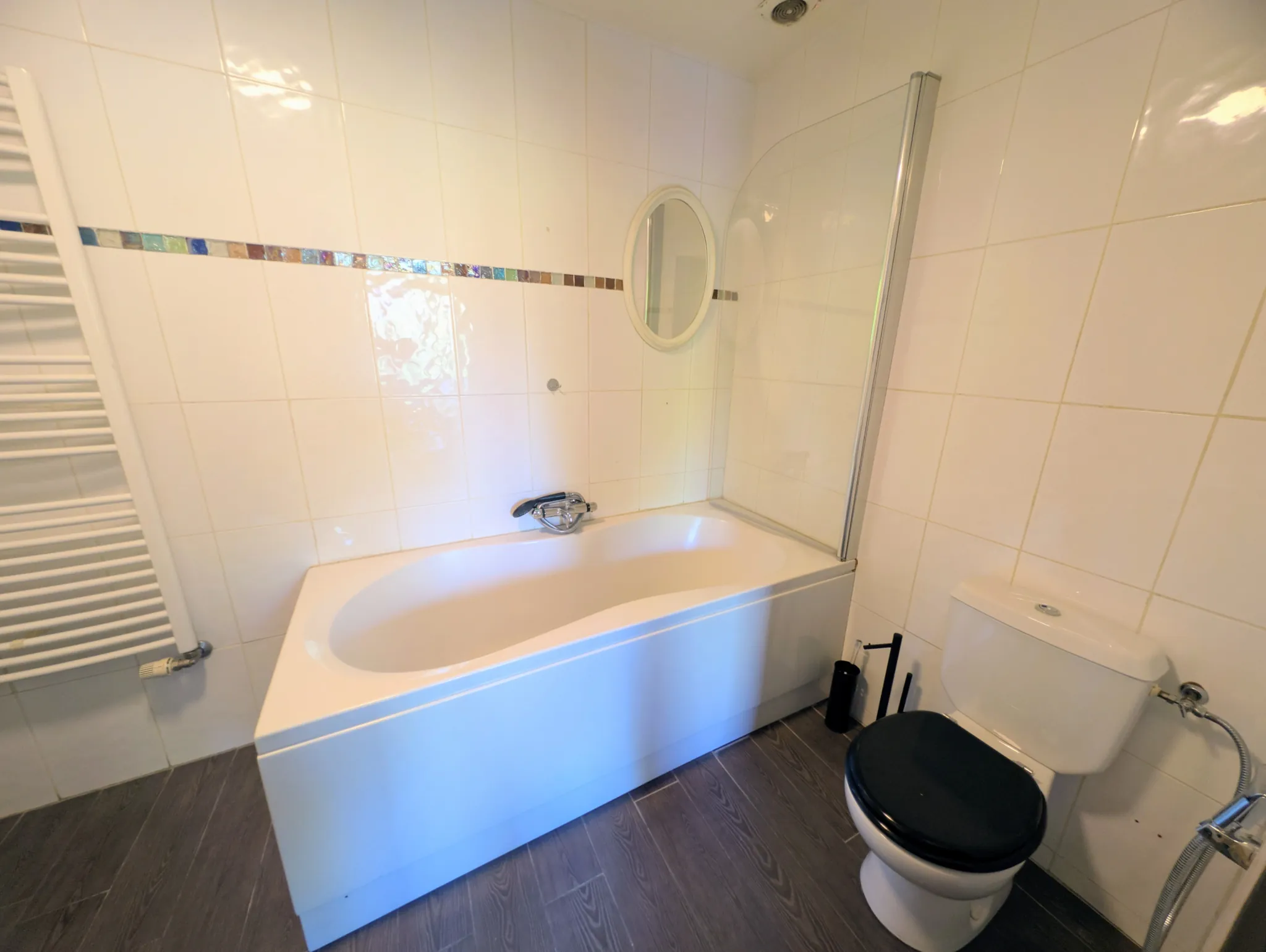 Studio rénové de 18,4 m² à Sainte-Savine avec terrasse - Opportunité d'investissement 