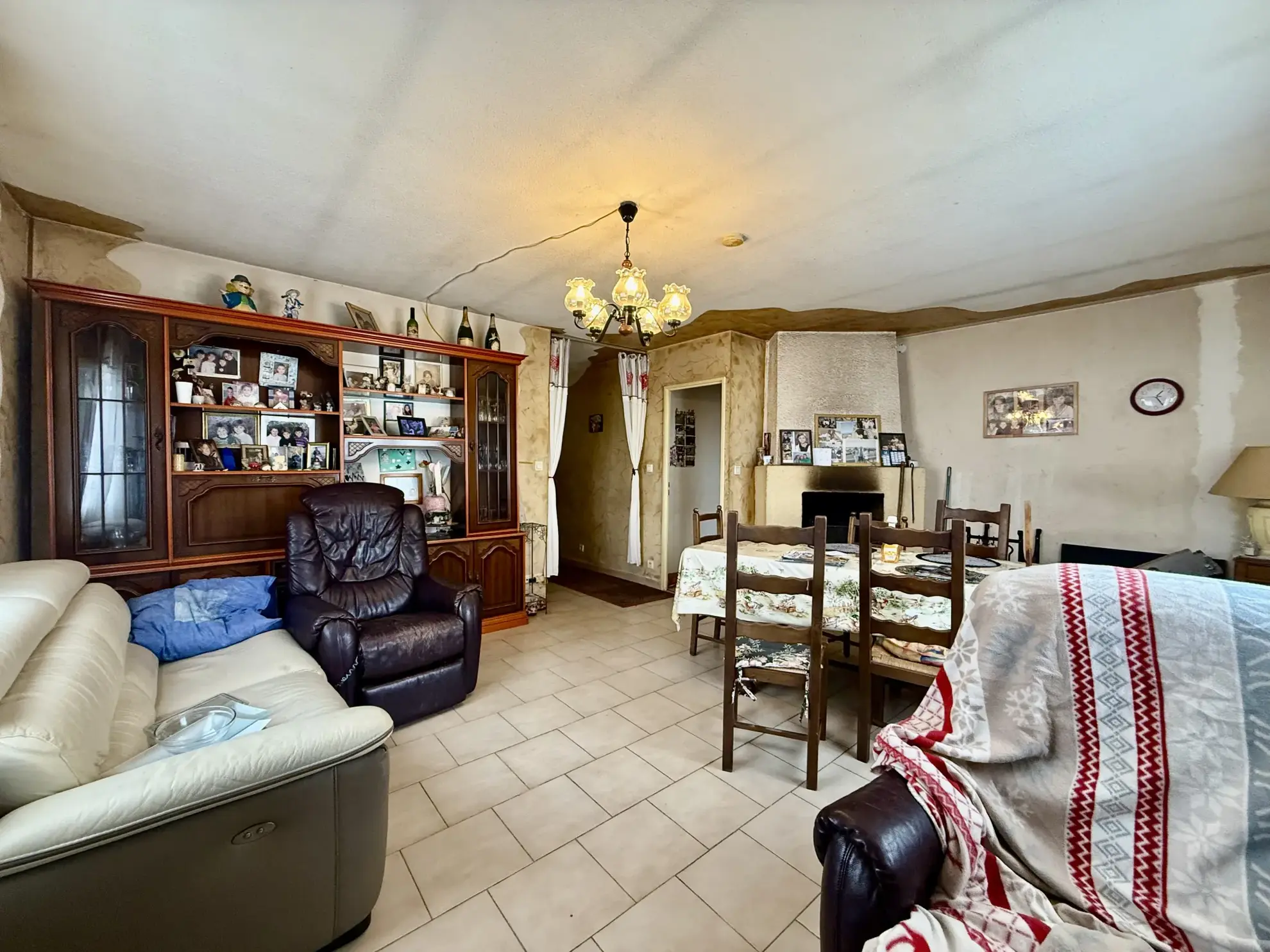 Maison T4 de 79 m² avec garage sur terrain de 704 m² à Florensac 