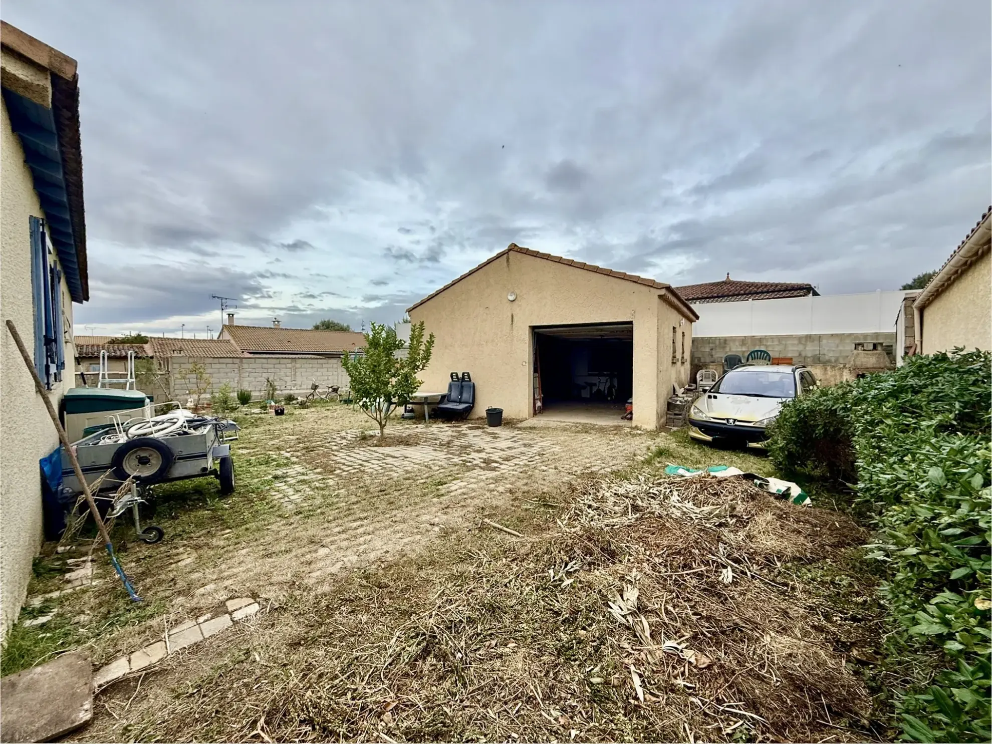 Maison T4 de 79 m² avec garage sur terrain de 704 m² à Florensac 