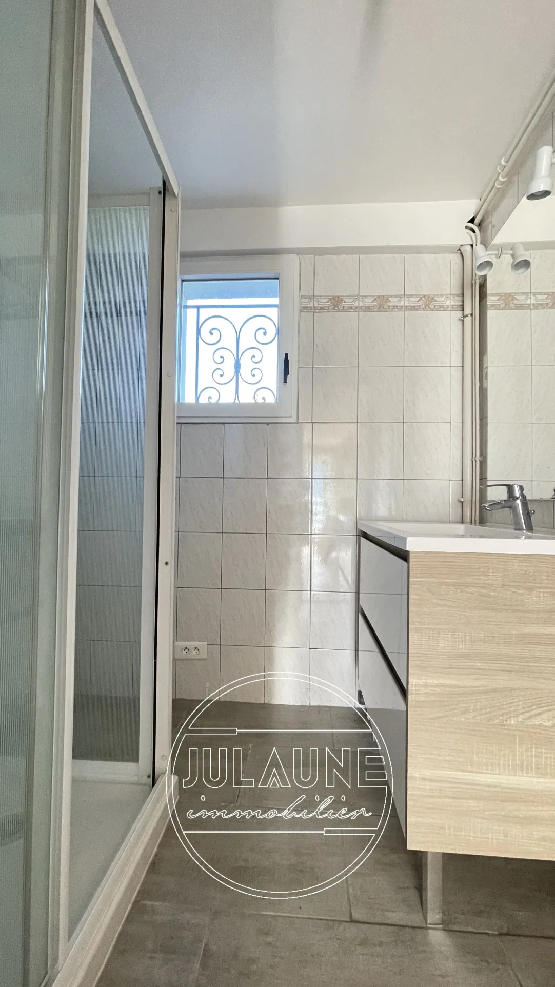 Maison familiale à Panazol de 134 m², 4 chambres, garage, terrain clos, faible consommation énergétique 