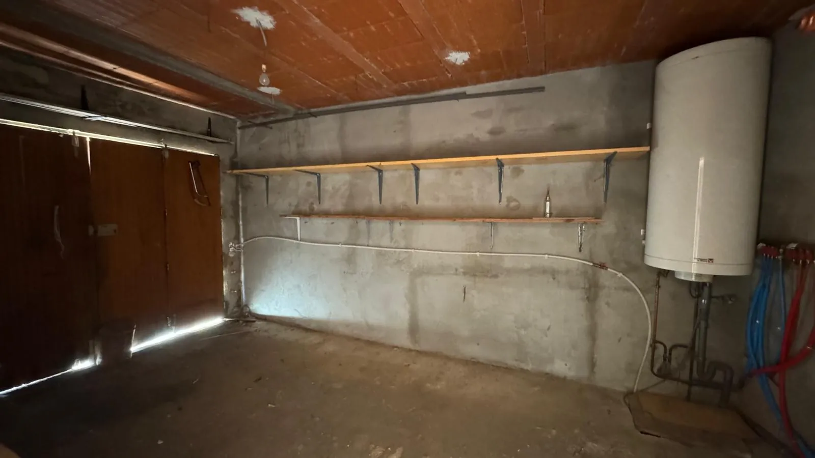 Belle maison 2 faces de 145 m² avec jardin et garage au Soler 