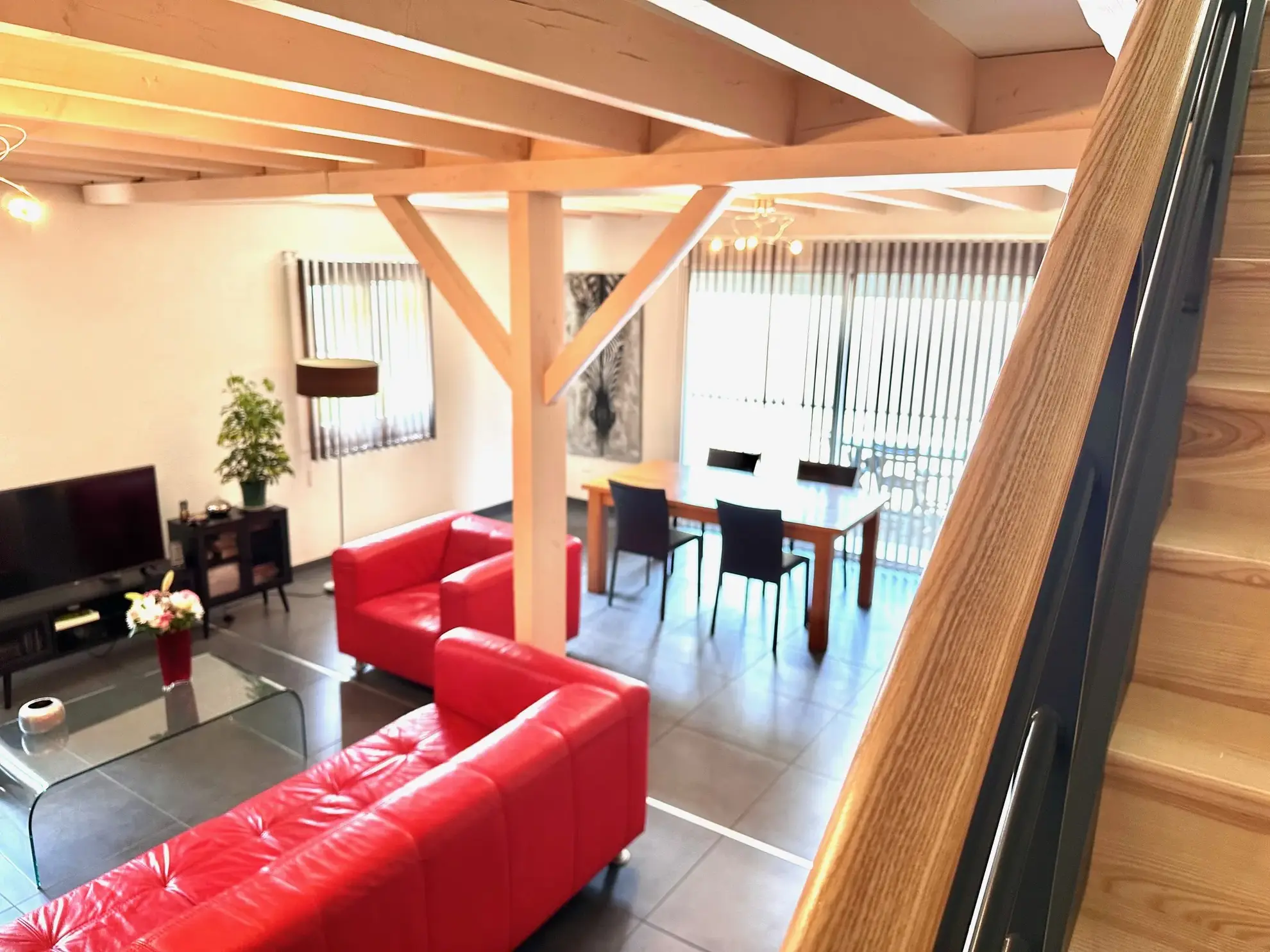 Belle maison familiale à Juillan avec terrain arboré et garage proche Tarbes Sud 