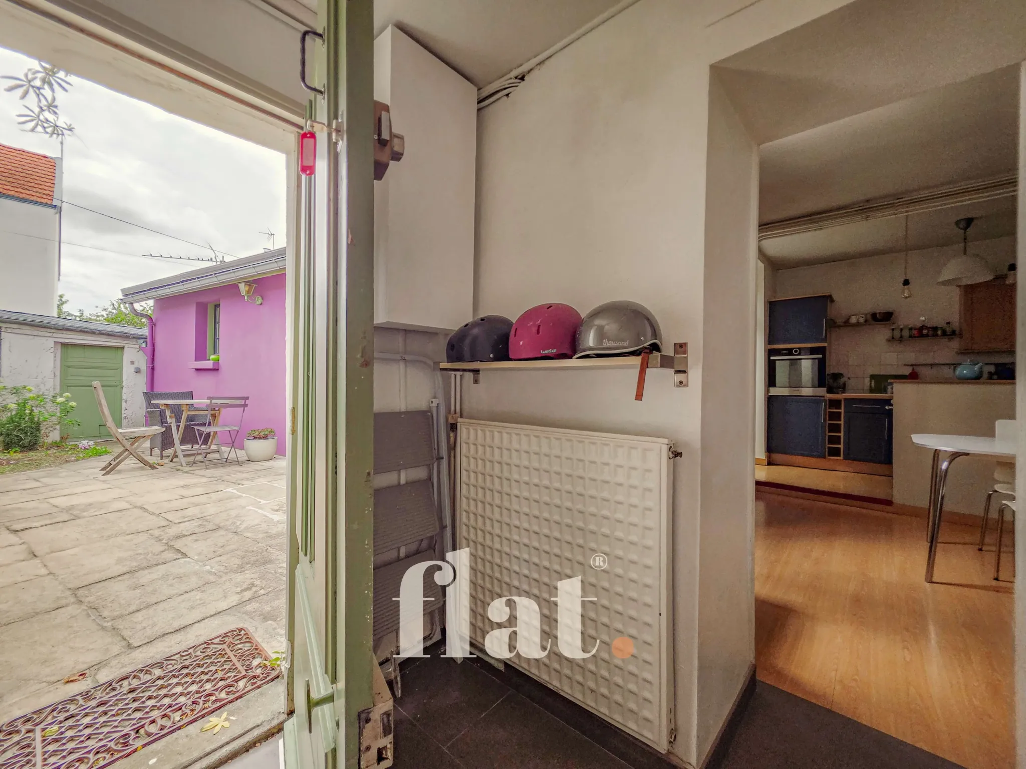 Maison de 75 m2 à Nantes avec cour et garage, idéal investisseur ou résidence 