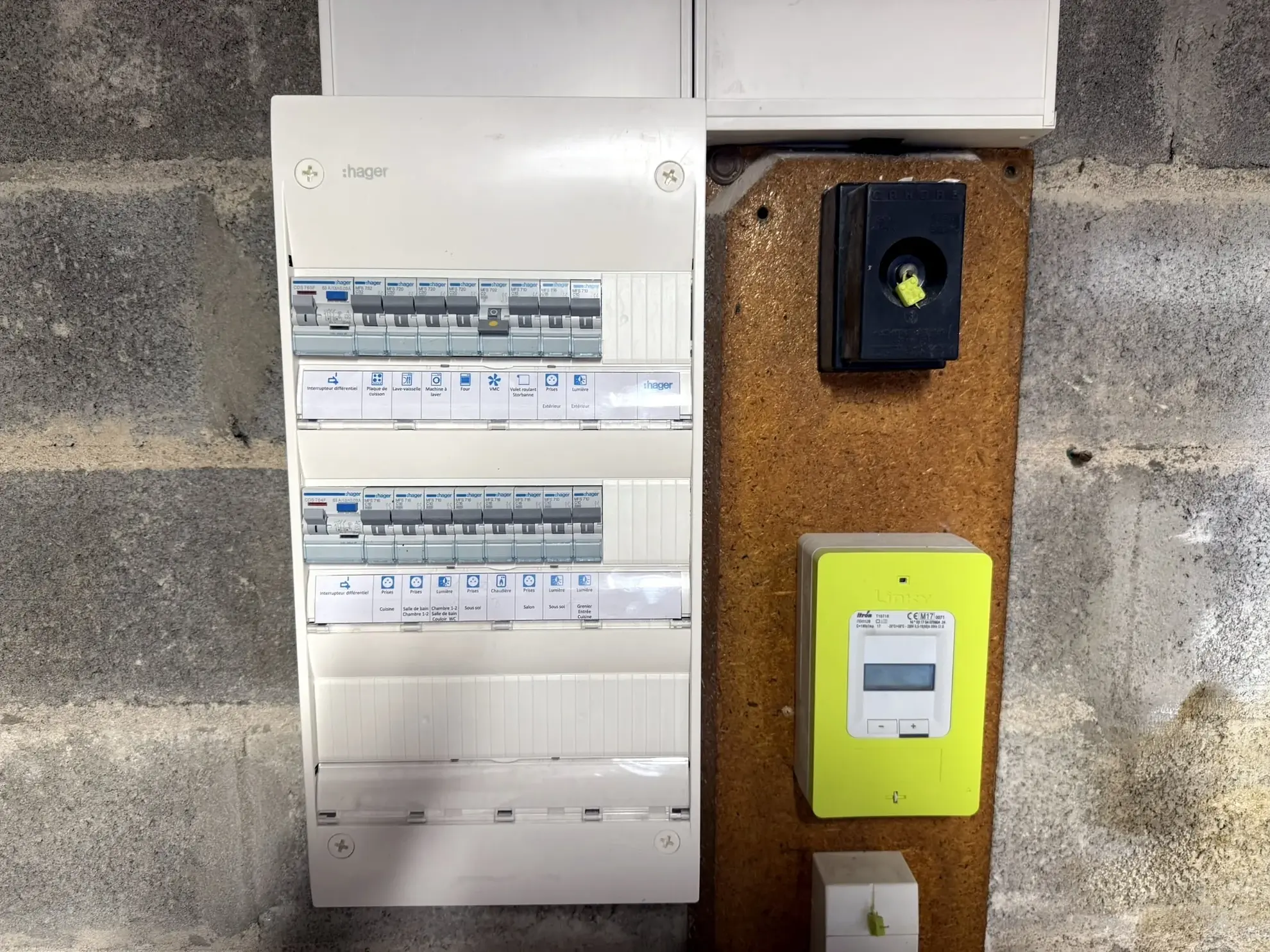 Vente d'un pavillon de 71 m² avec sous-sol et garage à Descartes 