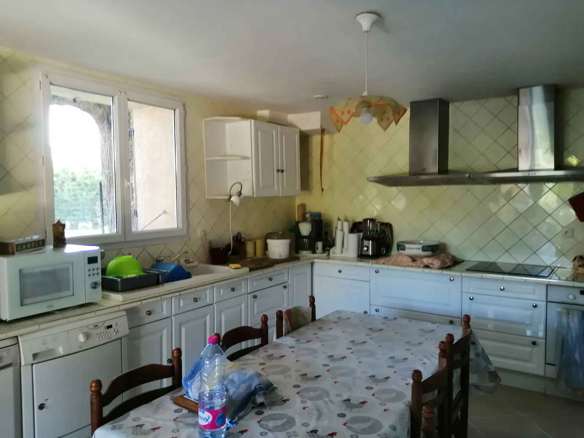 Fermette rénovée 150 m² avec grand terrain proche Bourg et Mâcon 