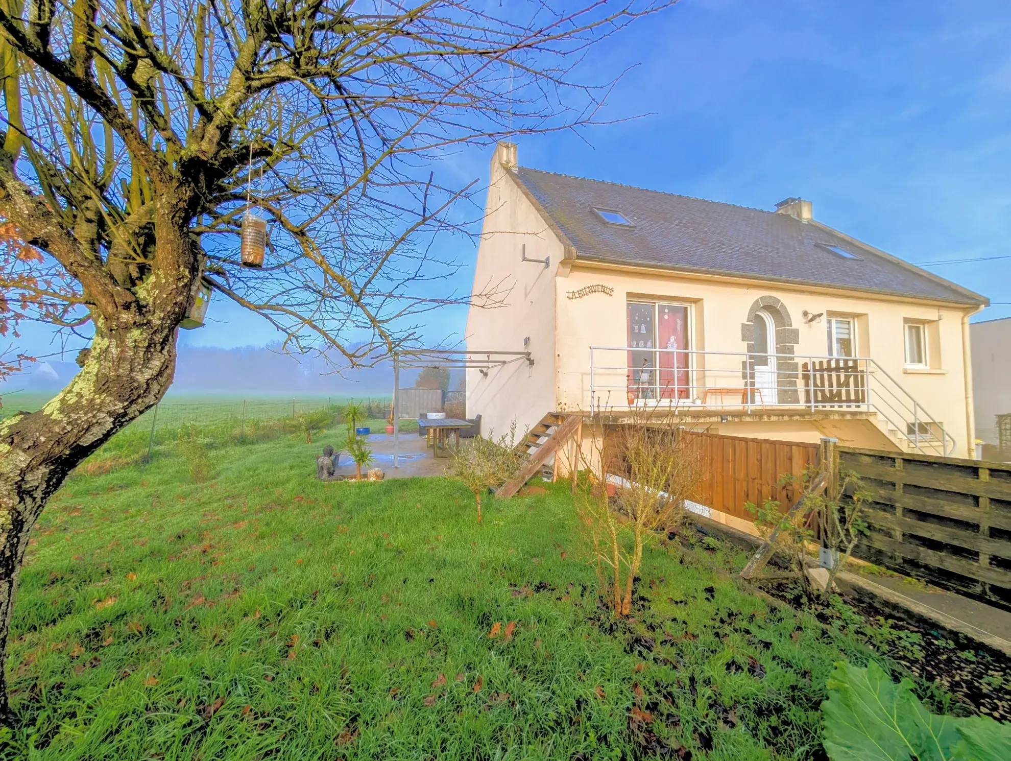 Maison familiale 5 chambres à Guer Bellevue avec jardin et garage