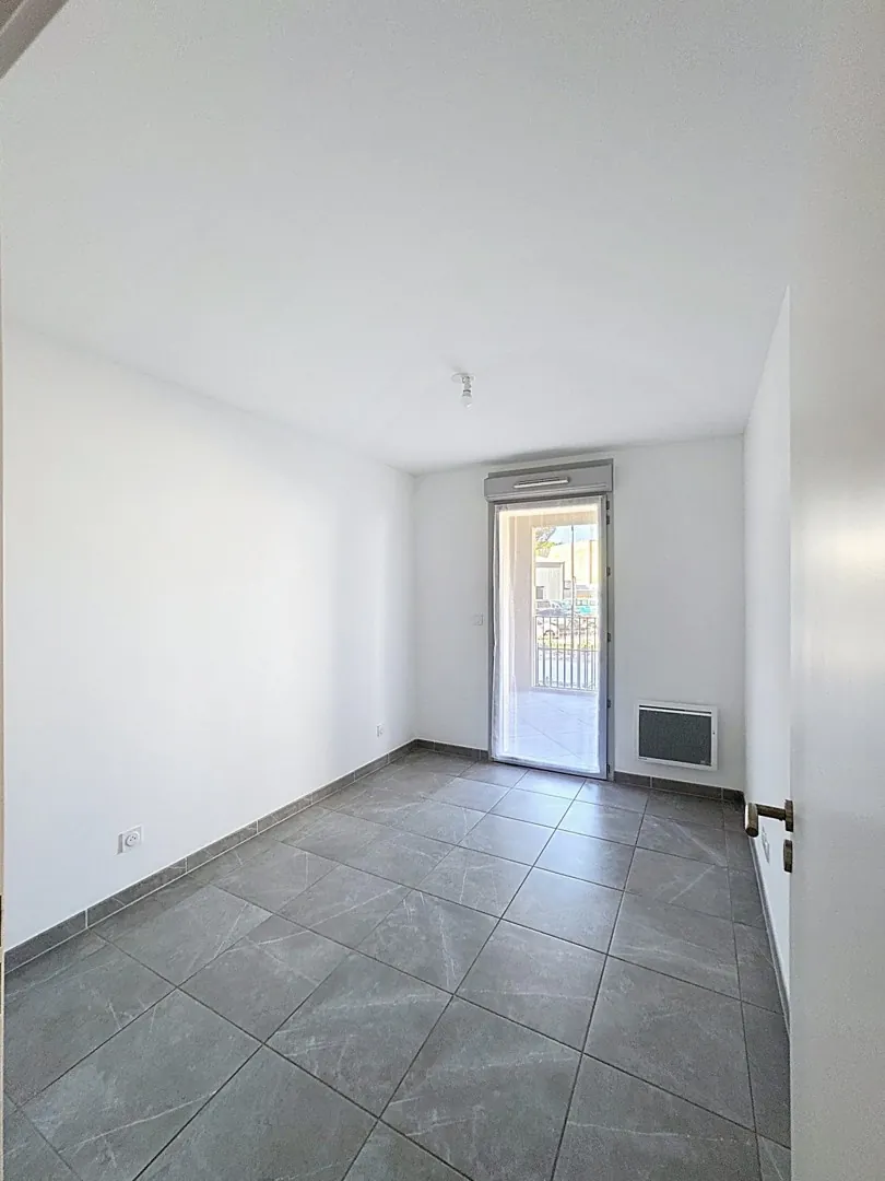 Appartement T3 avec terrasse à Trets - Résidence neuve, locataire en place