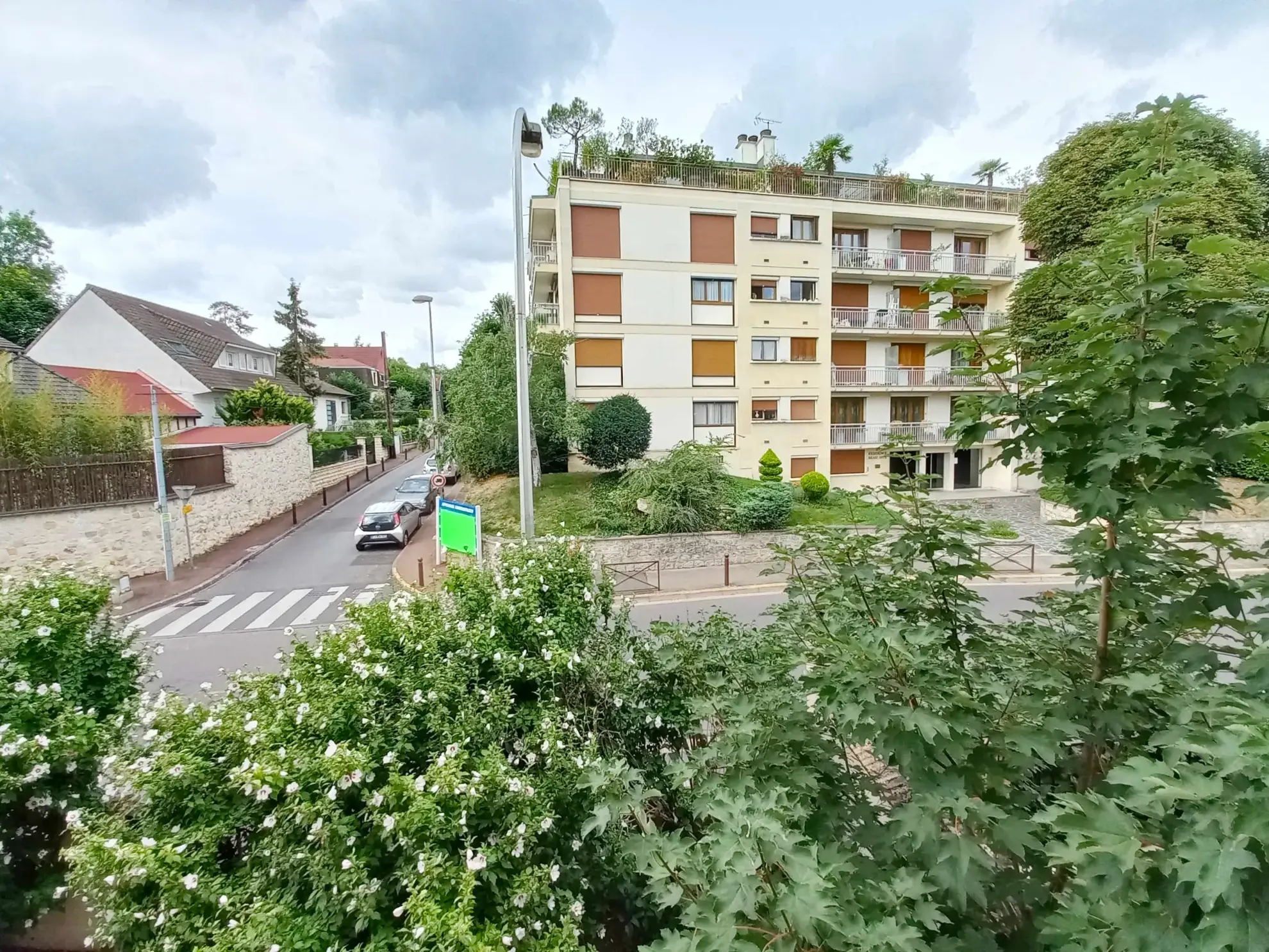 Appartement T2 avec jardin privé de 27m² à Créteil proche Marne et RER 