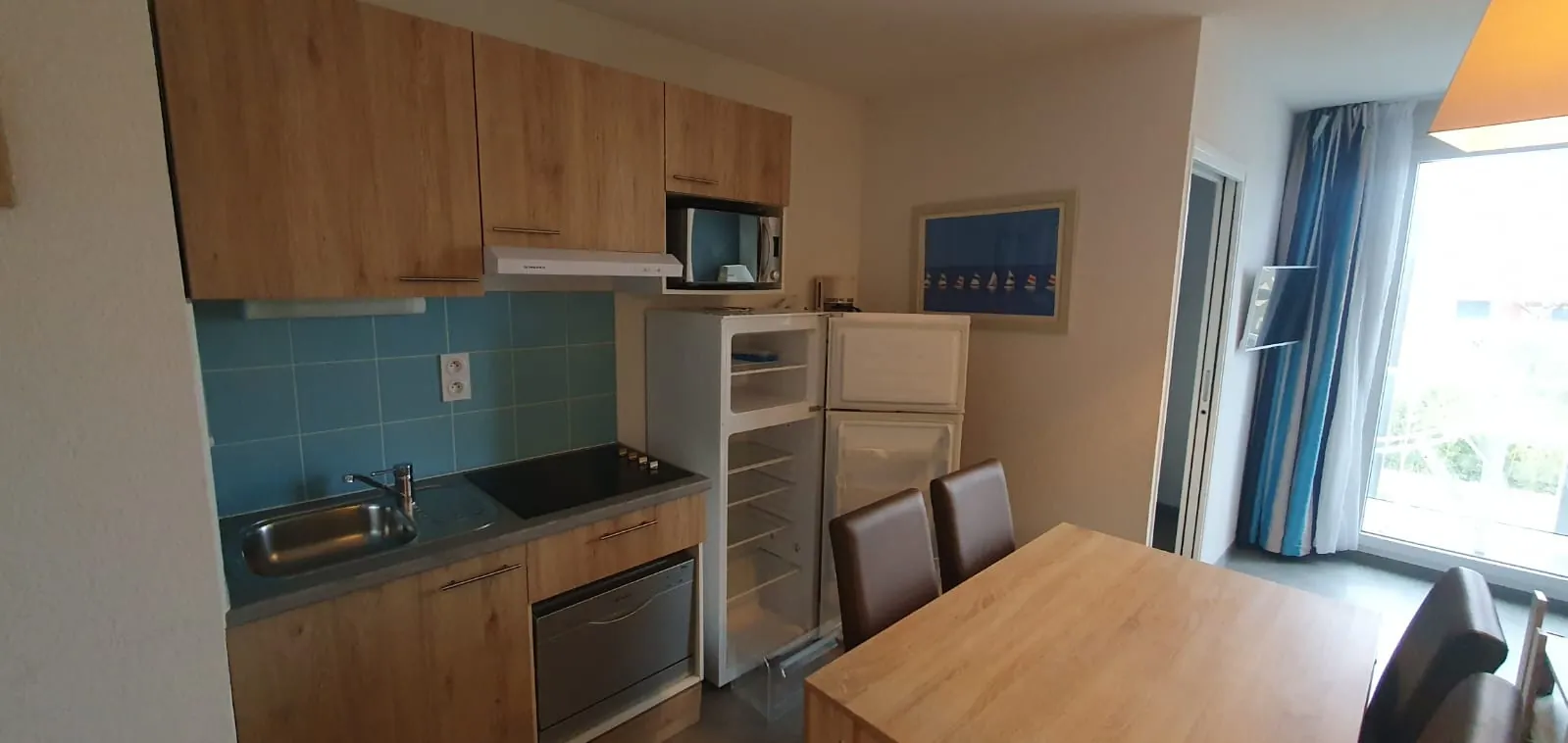 Appartement 2 pièces avec cabine au Cap d'Agde, piscine, proximité plage, idéal investisseurs