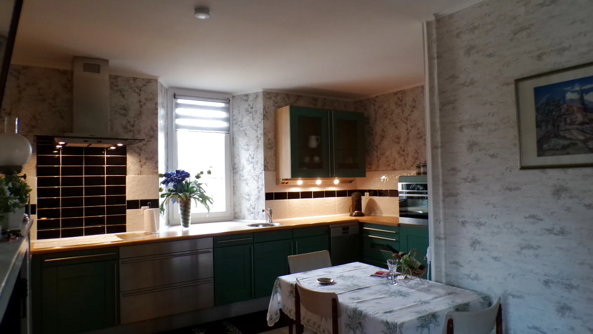 Maison de village avec deux appartements indépendants à Ainay-le-Château 