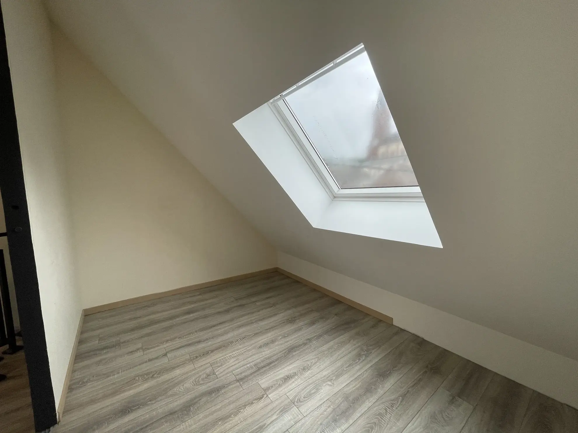 Charmante maison rénovée de 135 m² à Rougemont-le-Château avec terrasse et 4 chambres 