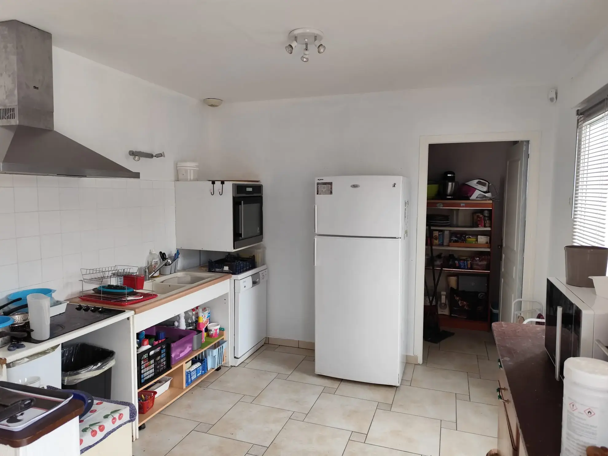 Pavillon de plain-pied à vendre à Sées (105 m², terrain 599 m²) – Maison familiale confortable 
