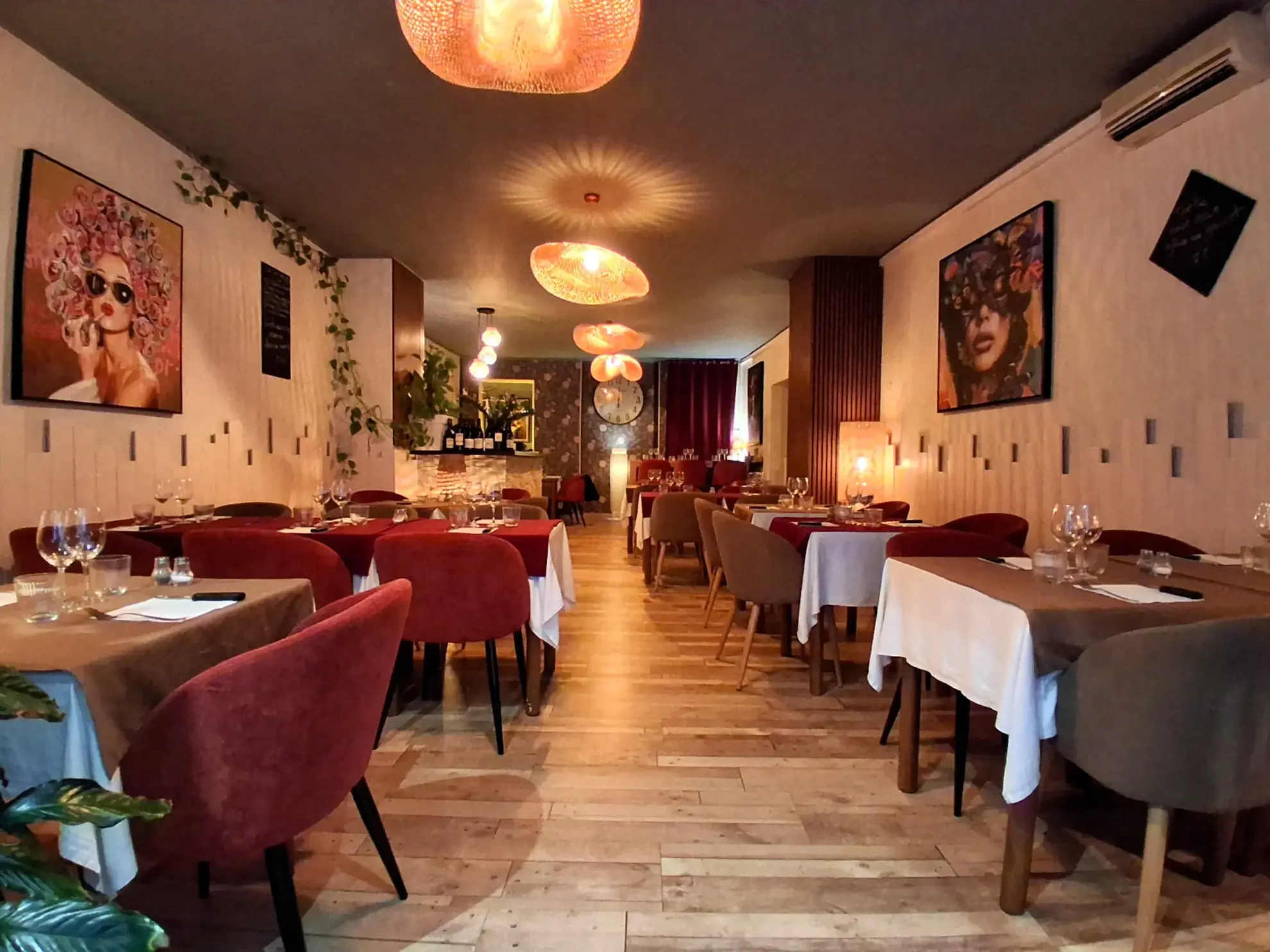 Restaurant performant à vendre à Millau, entièrement rénové en 2025