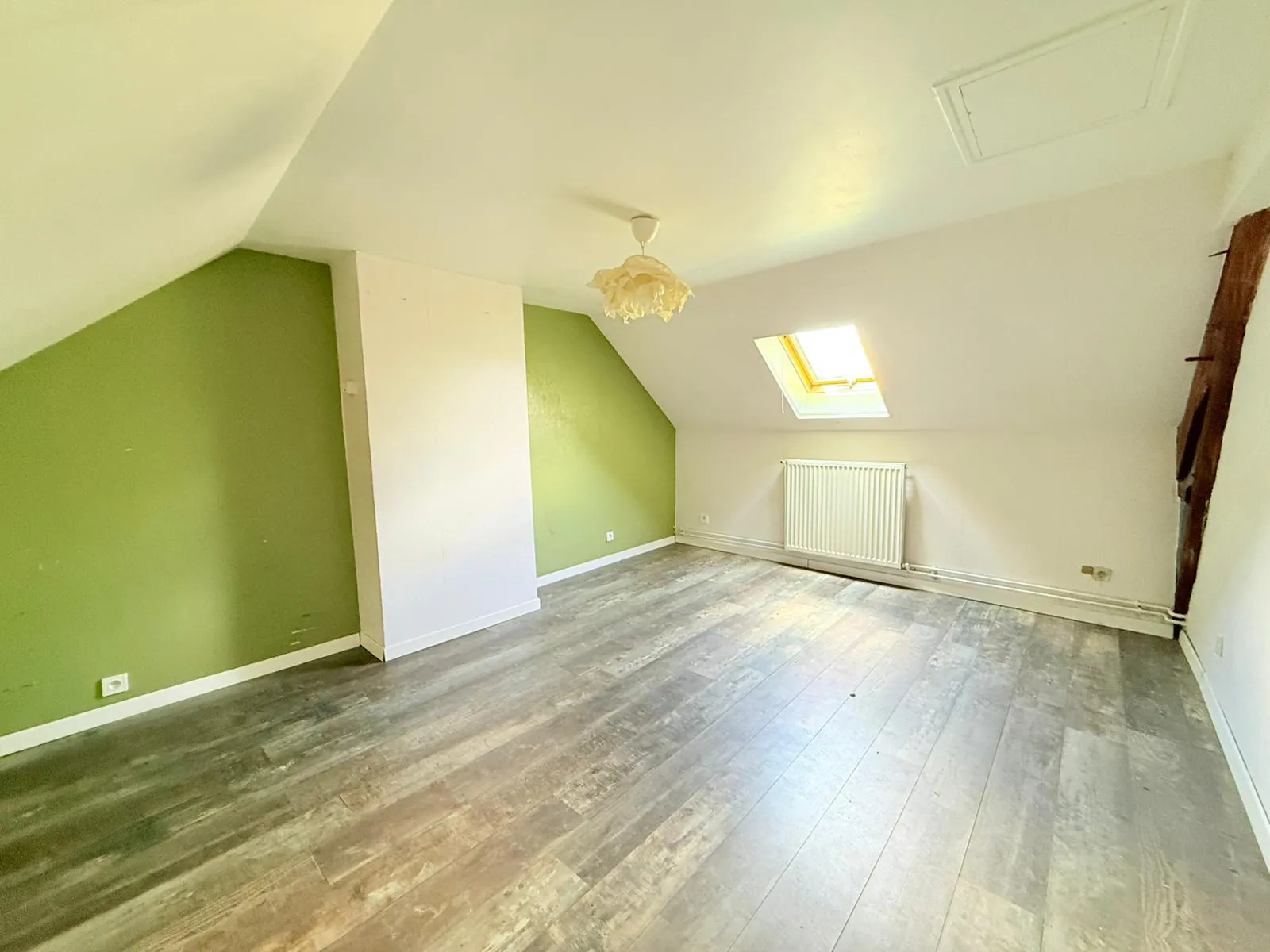 Maison de campagne à Angerville avec jardin, garage et cachet authentique 