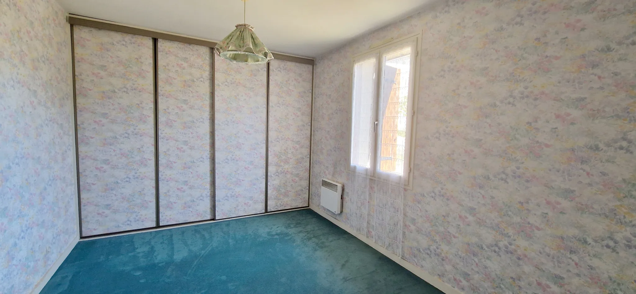 Maison à vendre proche du centre-ville de Marmande avec jardin et garages 