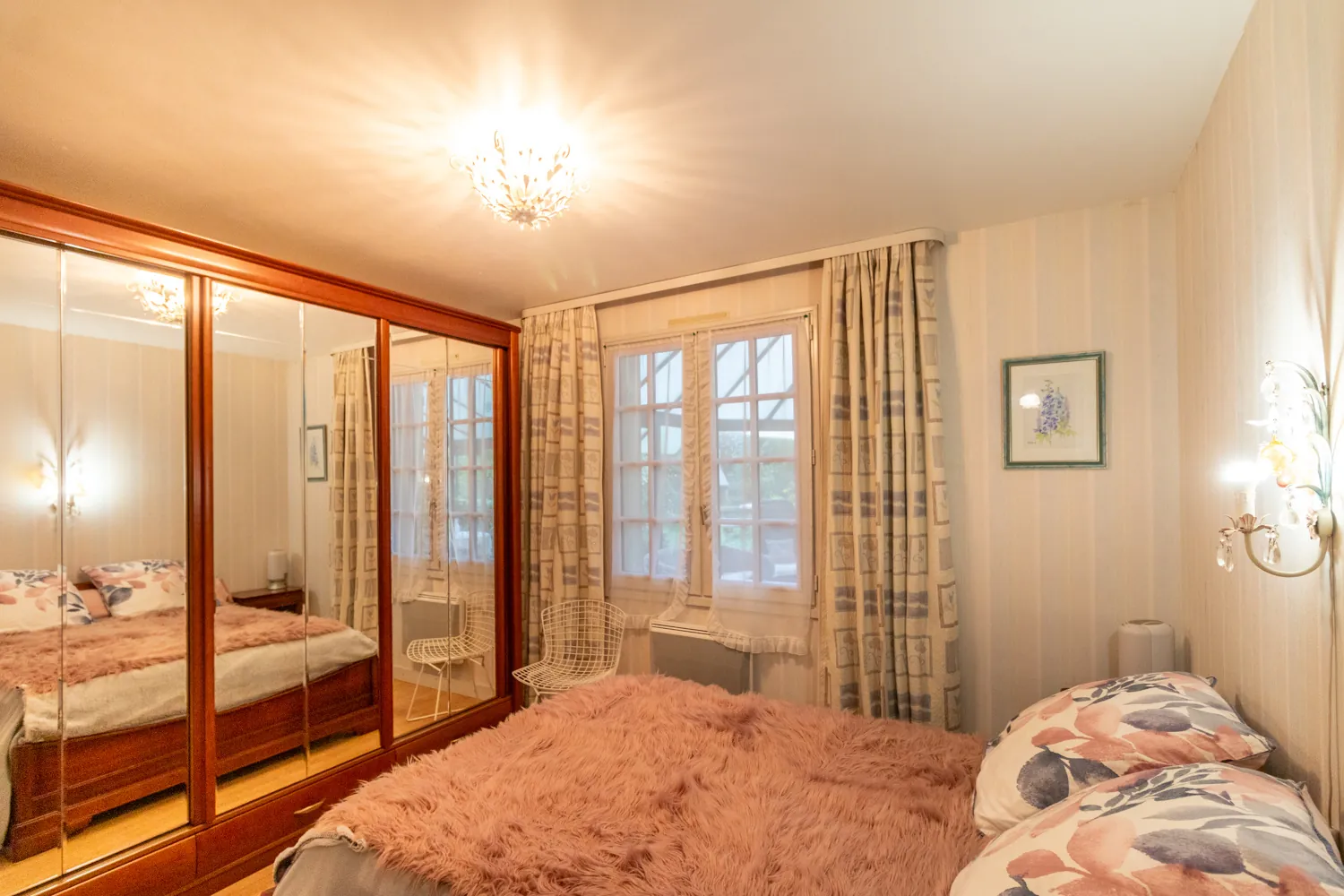 Maison 4 chambres avec véranda, garage et jardin clos à La Chapelle-des-Pots 