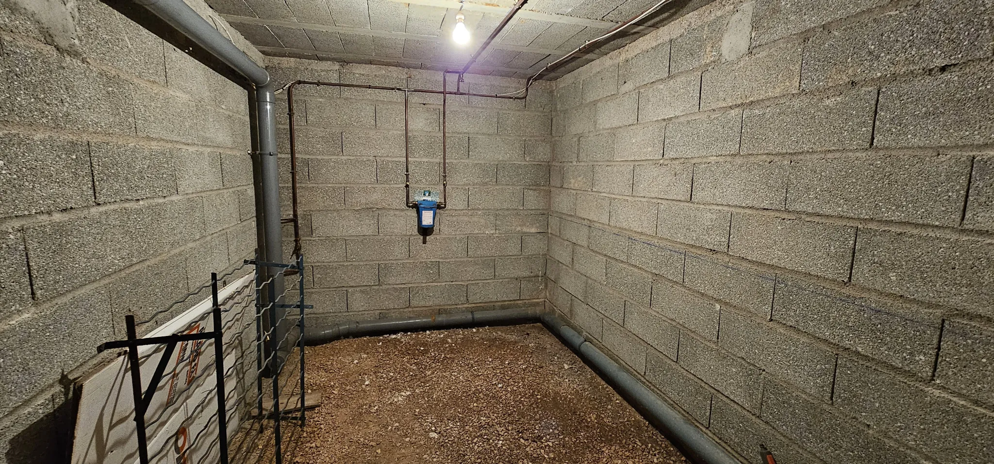 Maison indépendante à Clamecy de 100 m² avec terrasse et grand terrain 