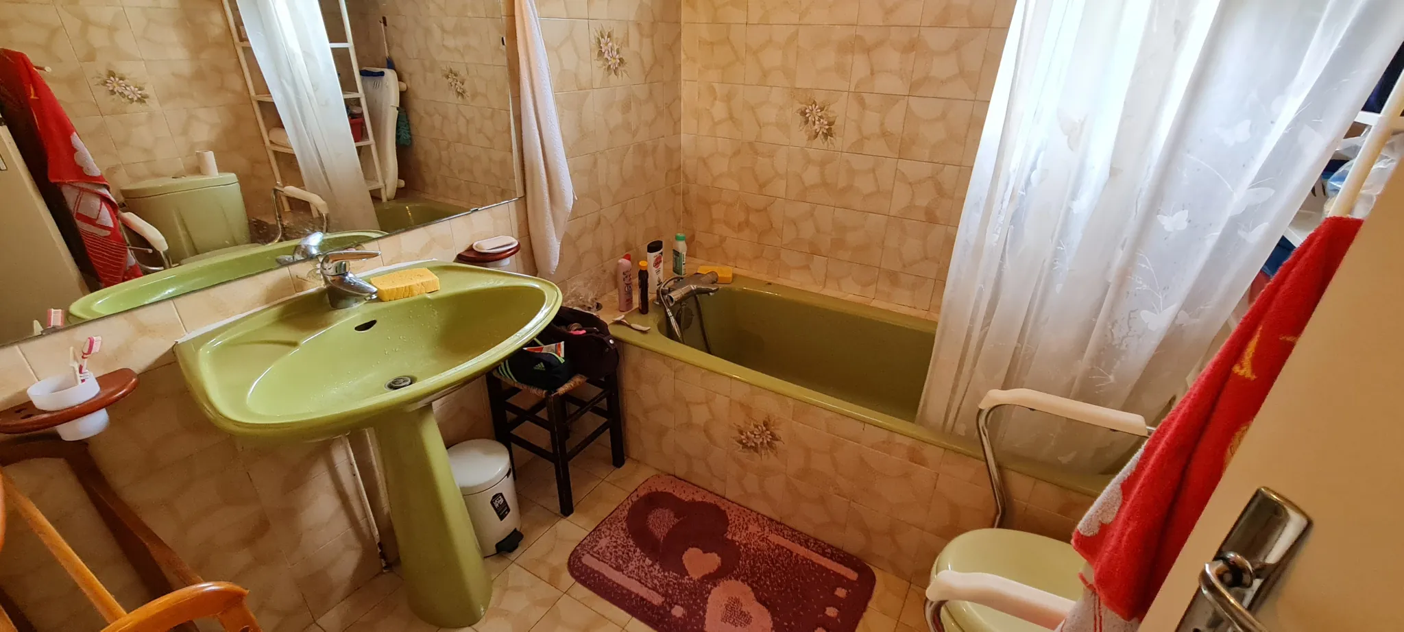 Maison indépendante à Clamecy de 100 m² avec terrasse et grand terrain 