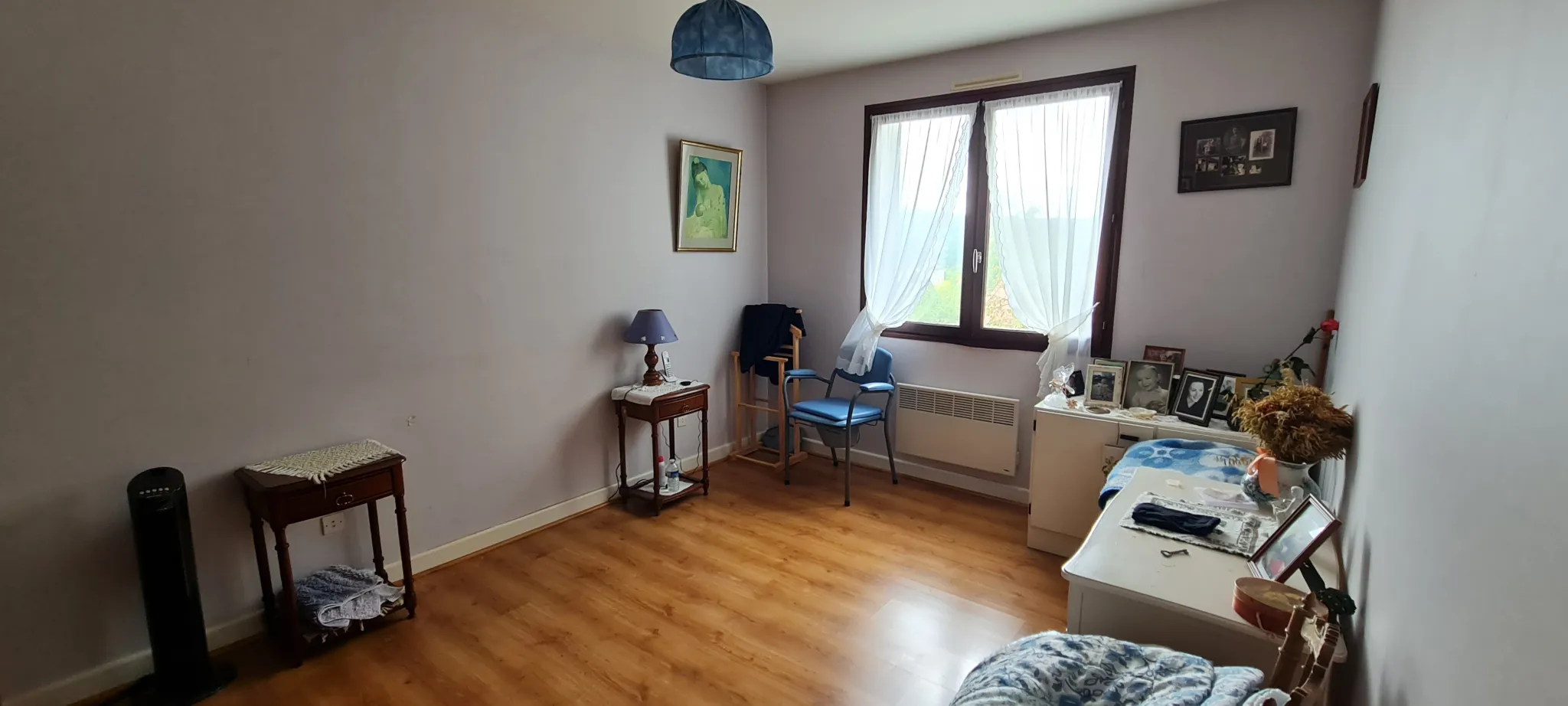 Maison indépendante à Clamecy de 100 m² avec terrasse et grand terrain 