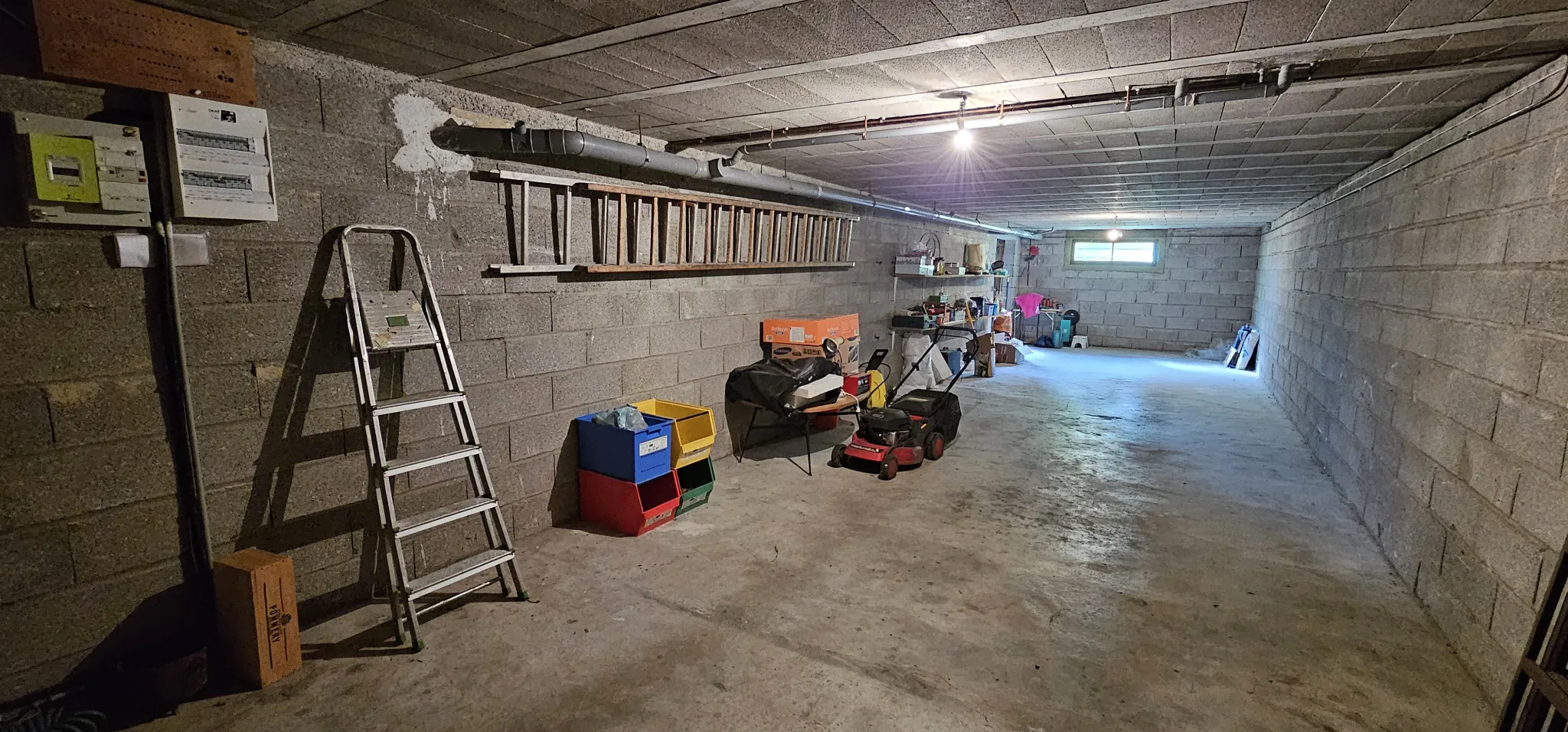 Maison indépendante à Clamecy de 100 m² avec terrasse et grand terrain 