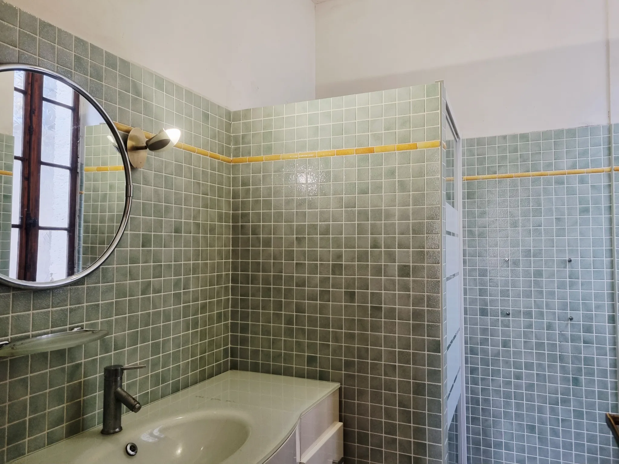 Appartement en pierre de 68 m² à Bazas proche de la cathédrale 