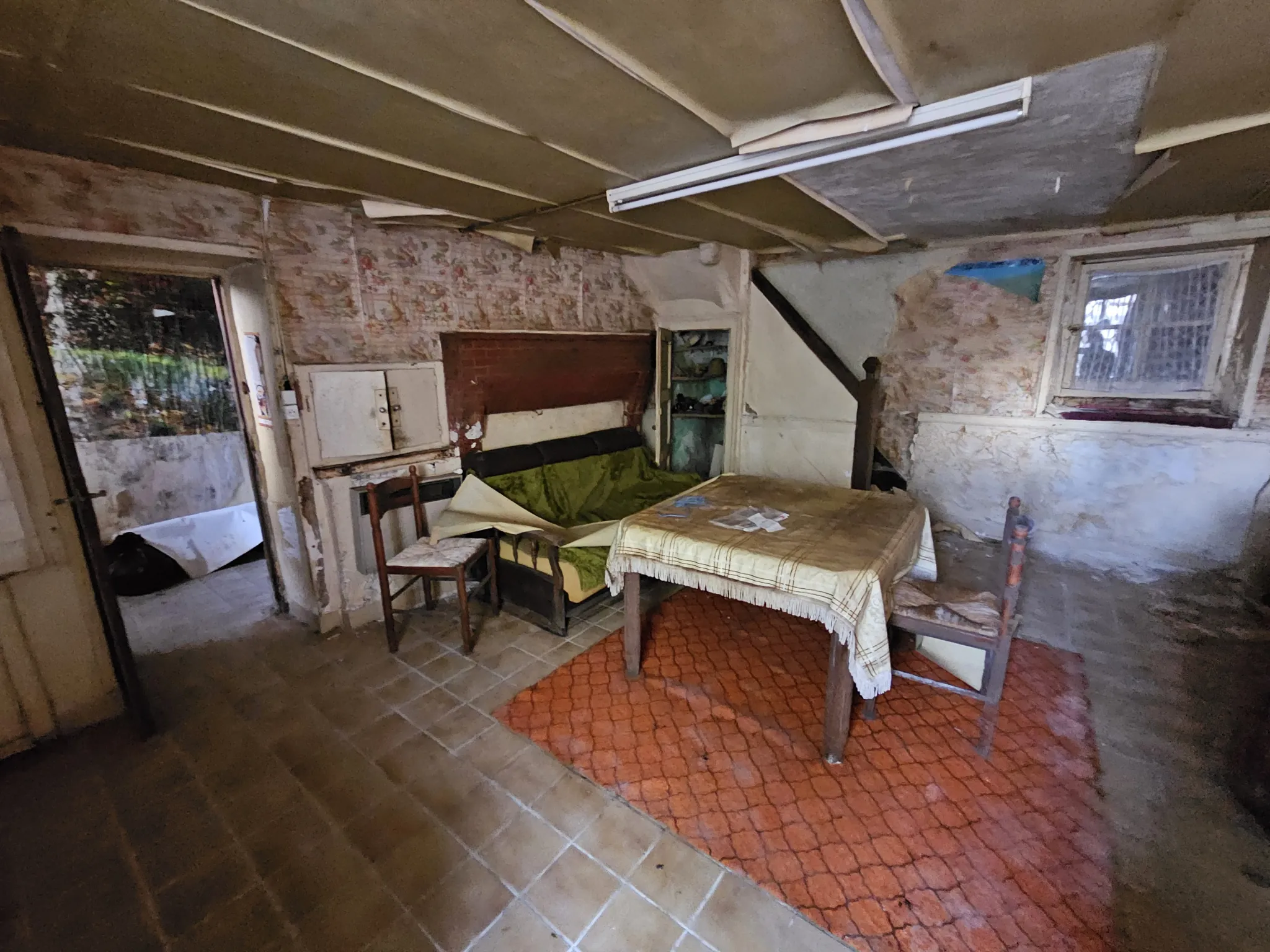 Maison à vendre avec jardin et 3 chambres à Le Blanc 