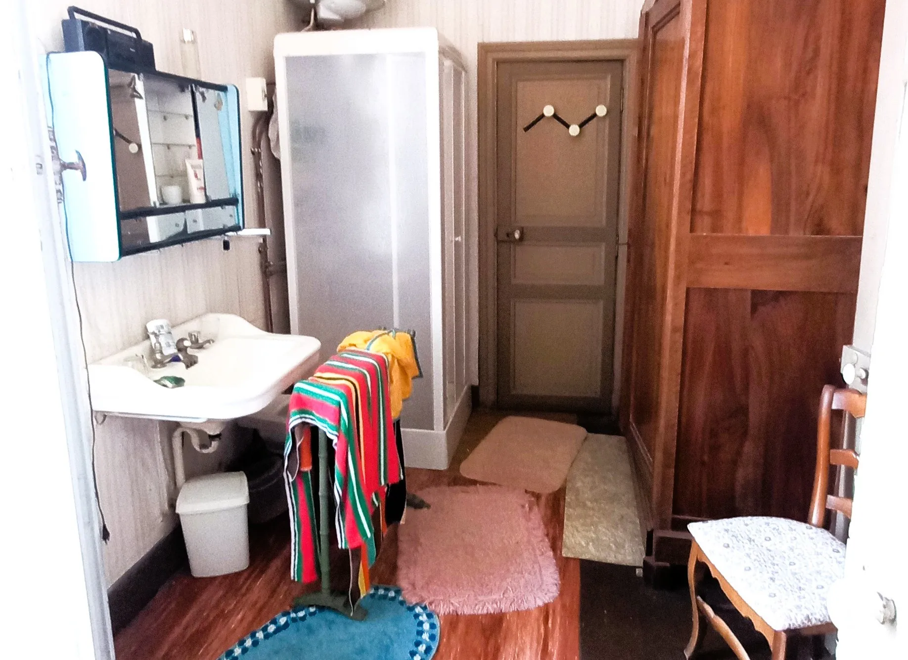 Maison de village à Cornus de 248 m² avec charme d'époque et travaux à prévoir 