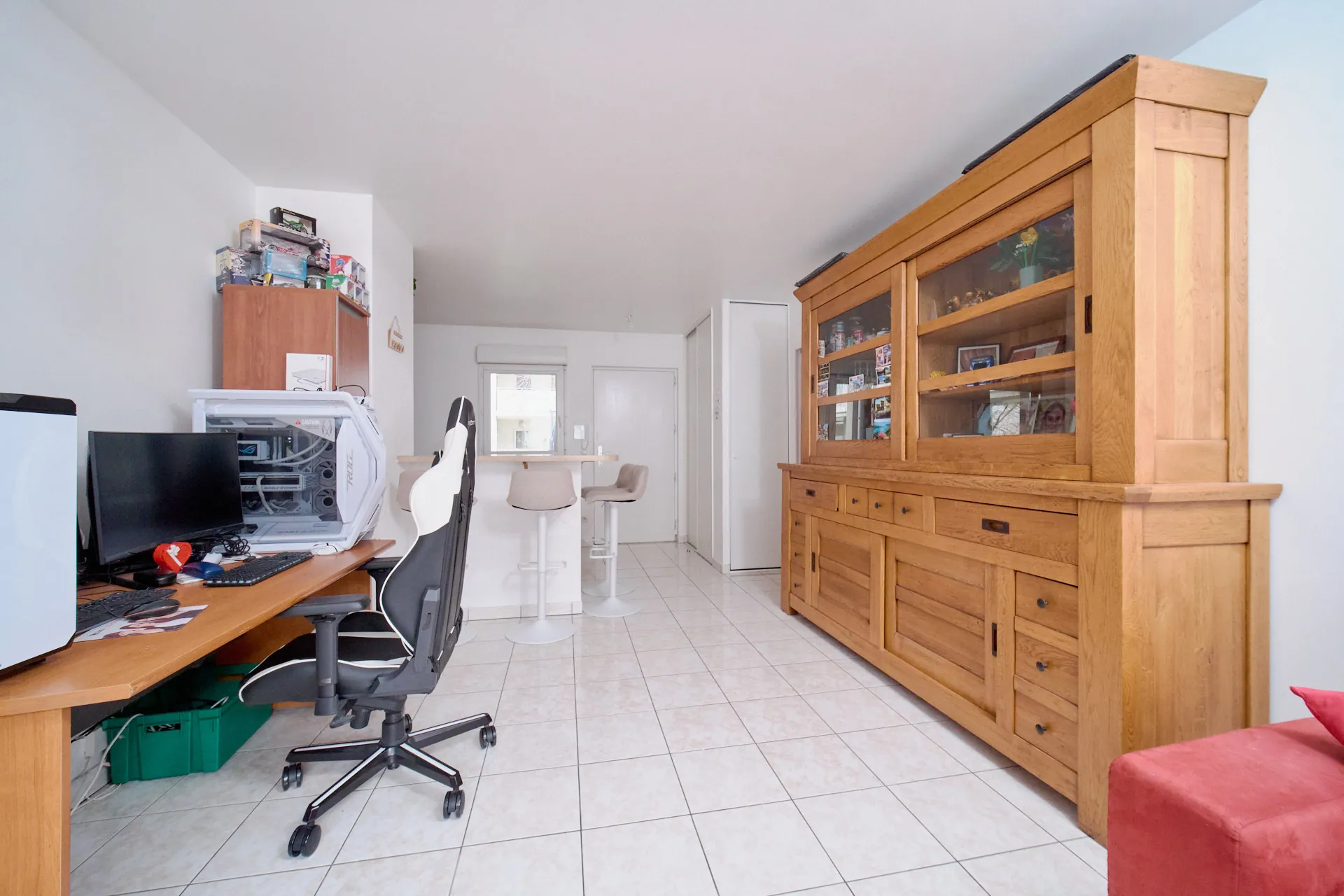 Appartement T3 à vendre à Lyon avec garage double et vue dégagée 