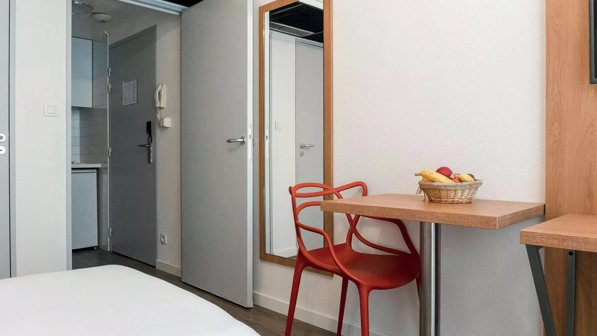 Investissement locatif en bail commercial à Bordeaux – Appartement 2 pièces avec rentabilité de 6,70 % 