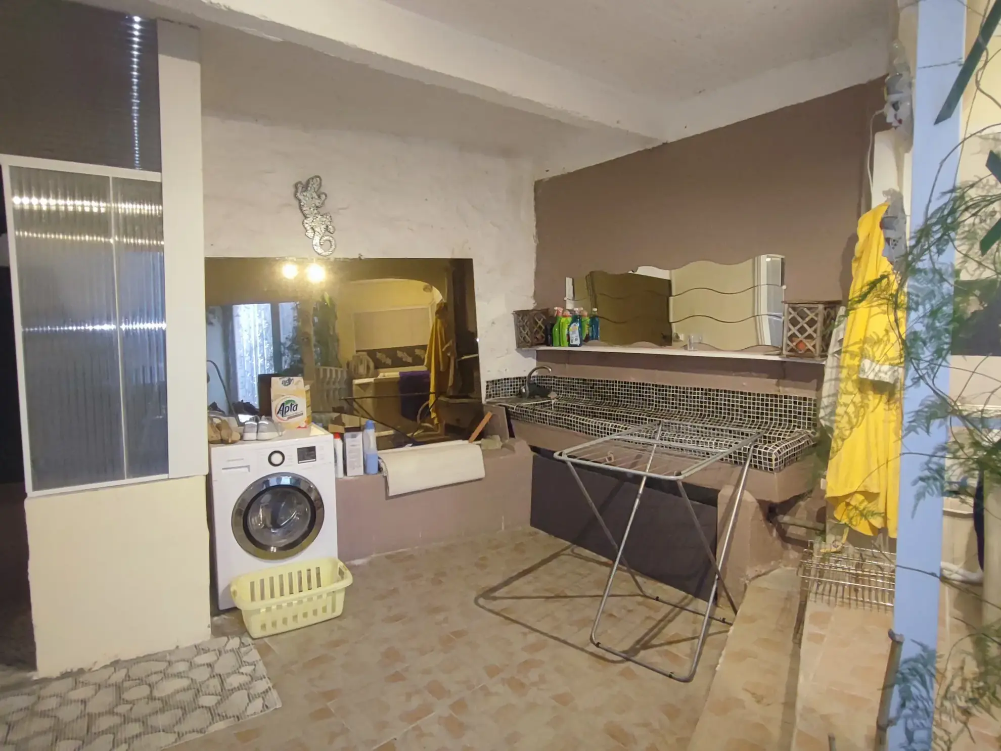 Belle maison de village avec extérieur à La Redorte, Minervois 