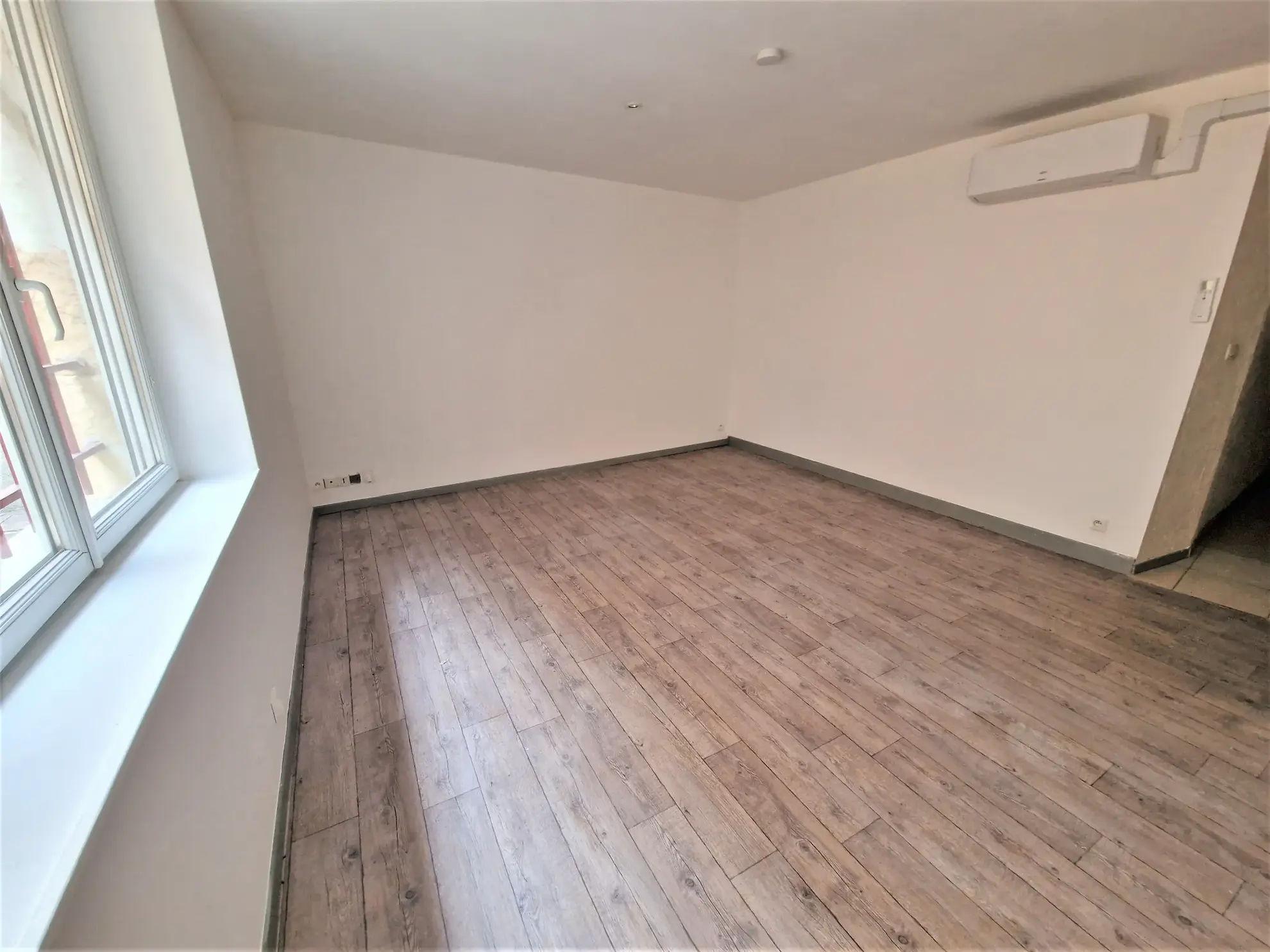 Immeuble de rapport à Montélimar - 4 logements T2 avec climatisation 