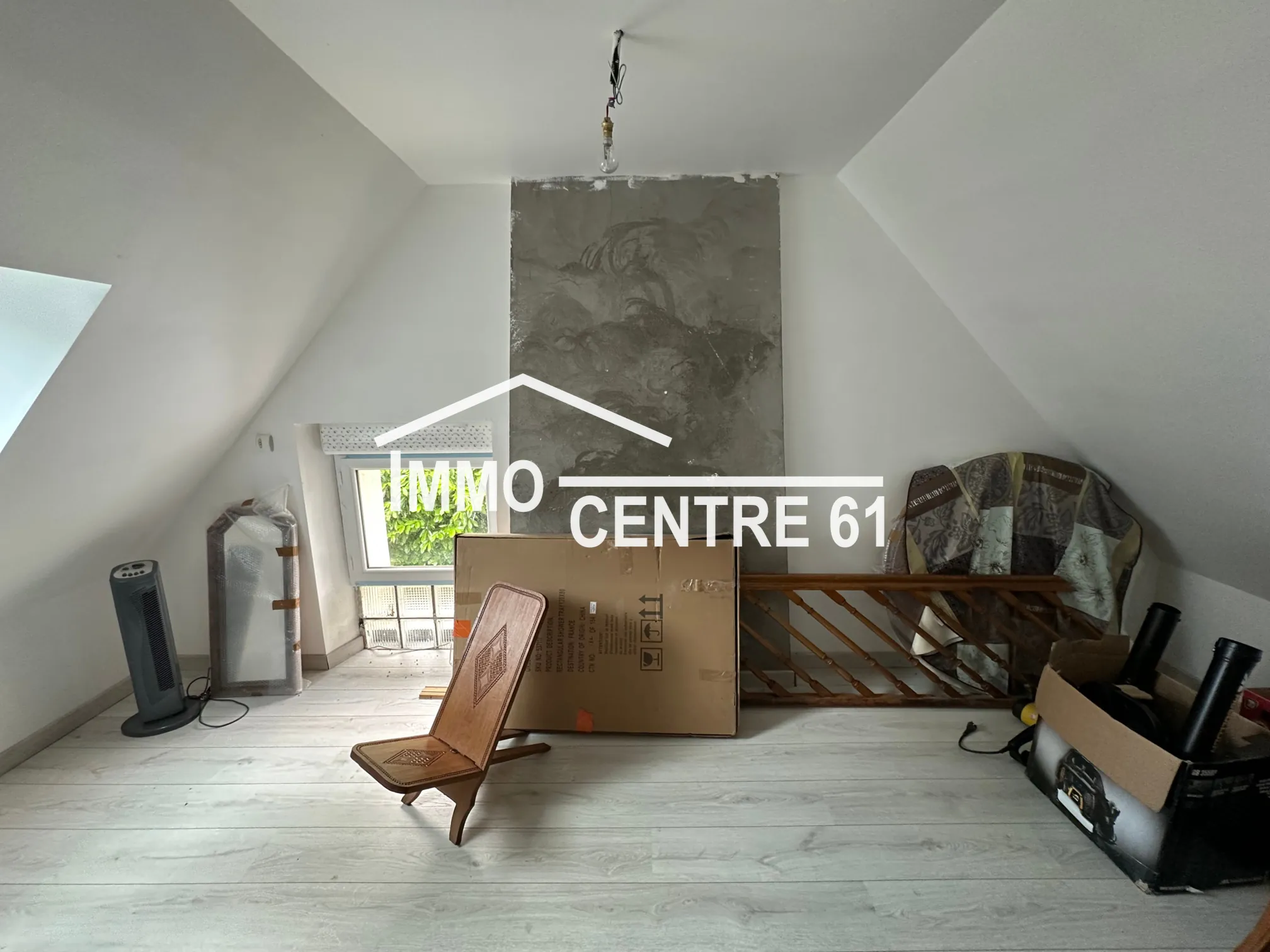 Maison 3 chambres avec dépendance et terrain à FAVEROLLES 