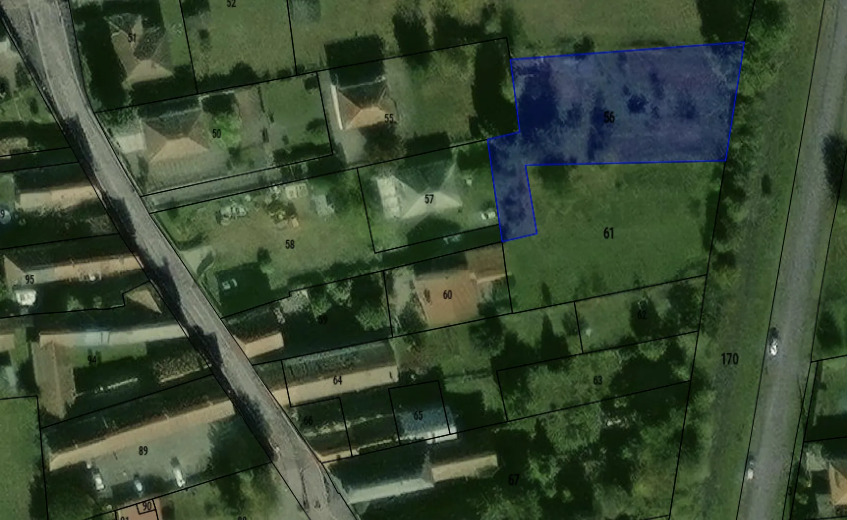 Terrain à bâtir de 1369 m² à Bordères-sur-l’Échez, environnement calme et proche de Tarbes