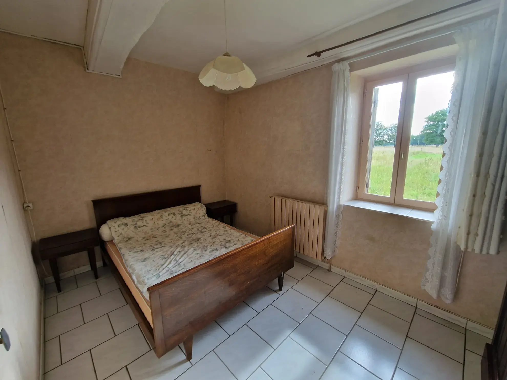 Achat corps de ferme à Curgy avec maison, écurie et terrain de 6510 m² 