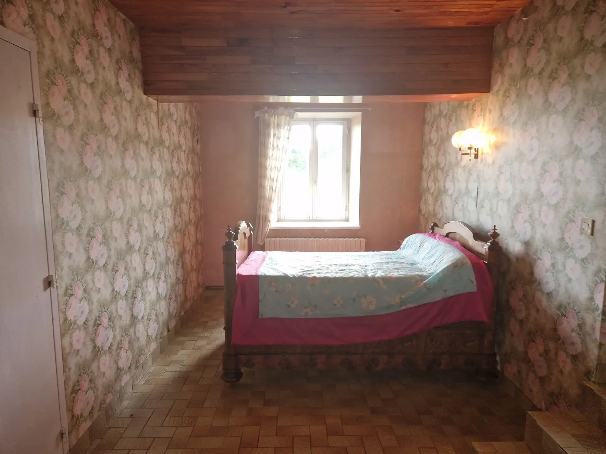 Achat corps de ferme à Curgy avec maison, écurie et terrain de 6510 m² 