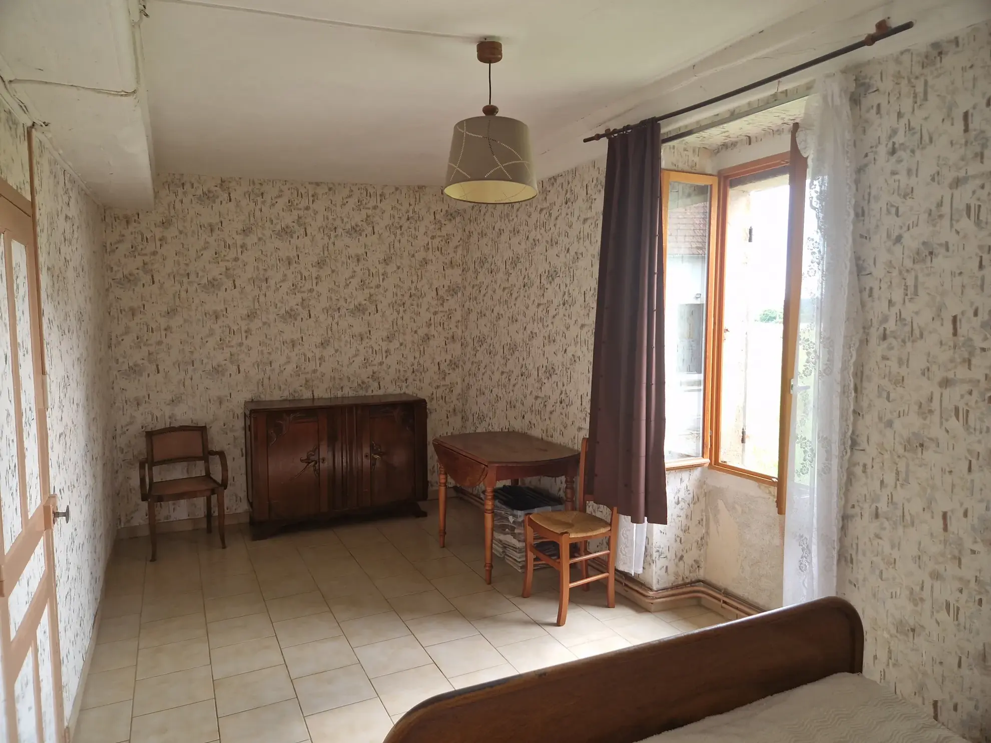 Achat corps de ferme à Curgy avec maison, écurie et terrain de 6510 m² 