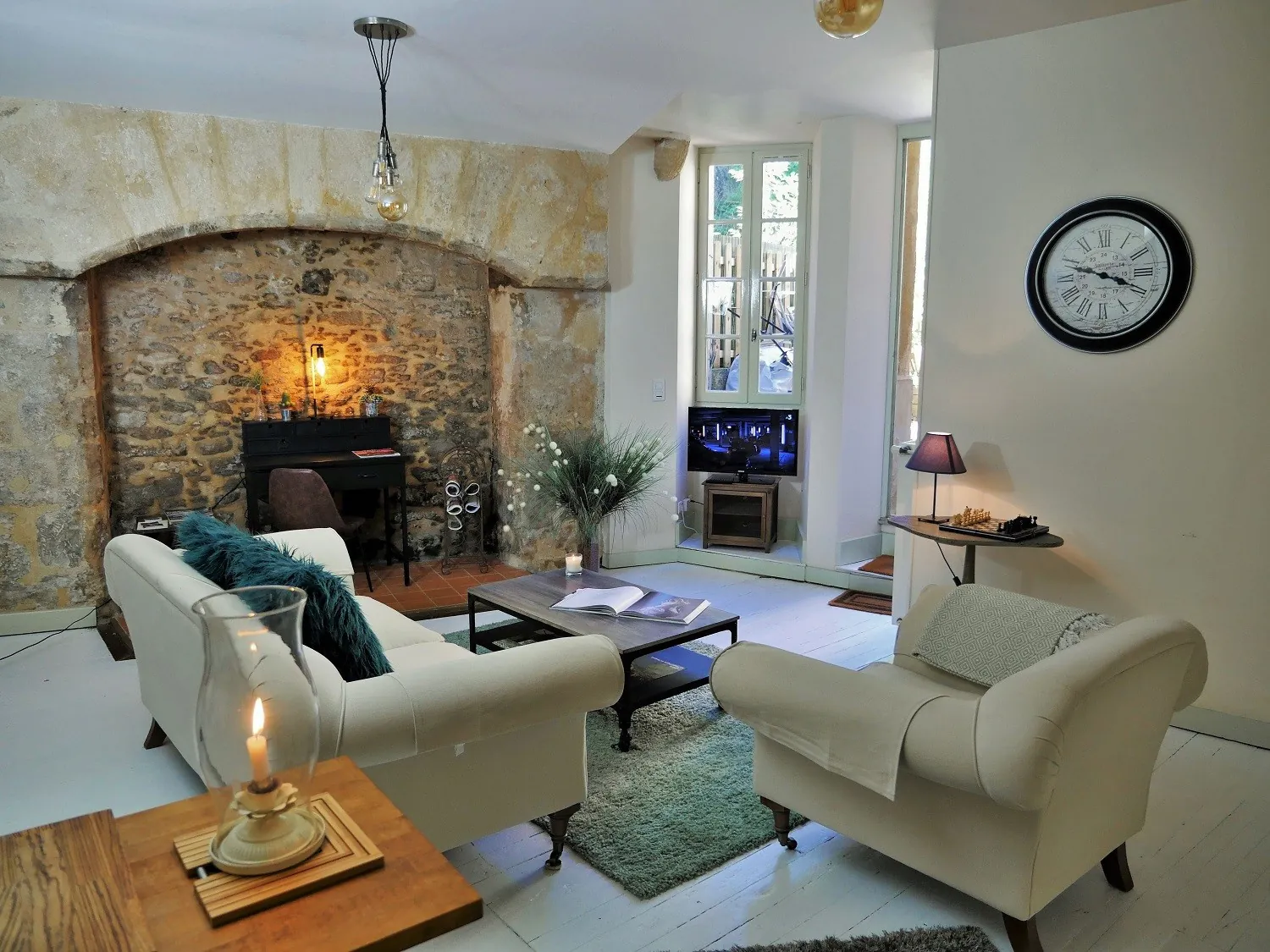 Bel appartement T2 dans le centre historique de Sarlat avec jardin et chauffage moderne 