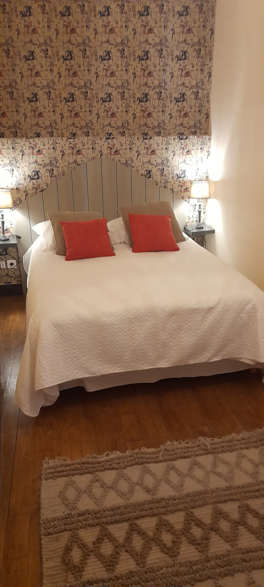 Bel appartement T2 dans le centre historique de Sarlat avec jardin et chauffage moderne 