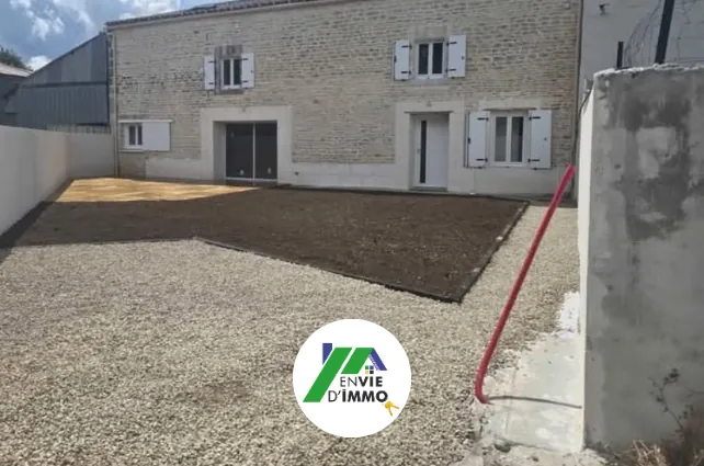 Immeuble de rapport à vendre à Montélimar Centre-ville - 4 T2 équipés